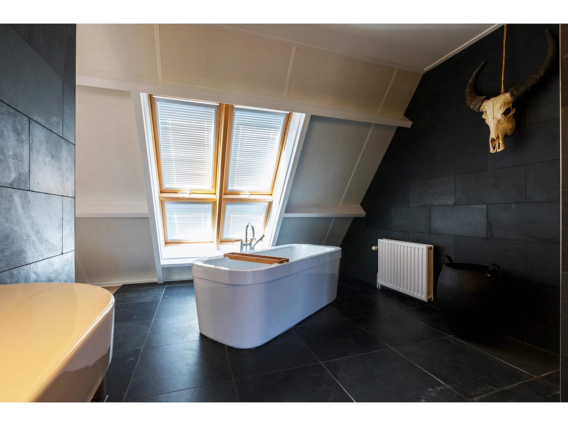 Stijlvol loftappartement met balkon in hartje Domburg, 150m² - foto 21