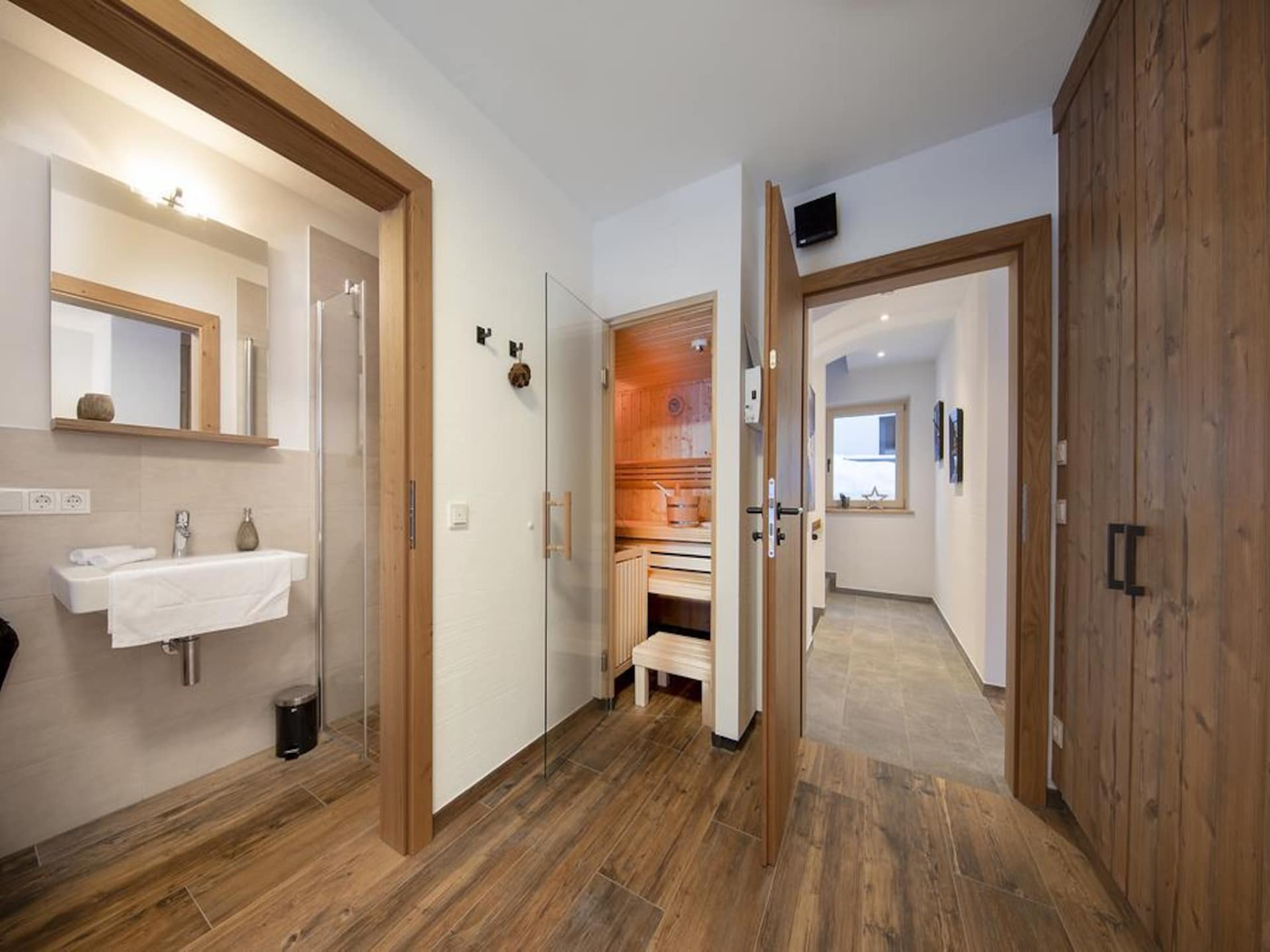 6-persoons luxe chalet aan de piste in Neukirchen · 6 pers. - foto 18