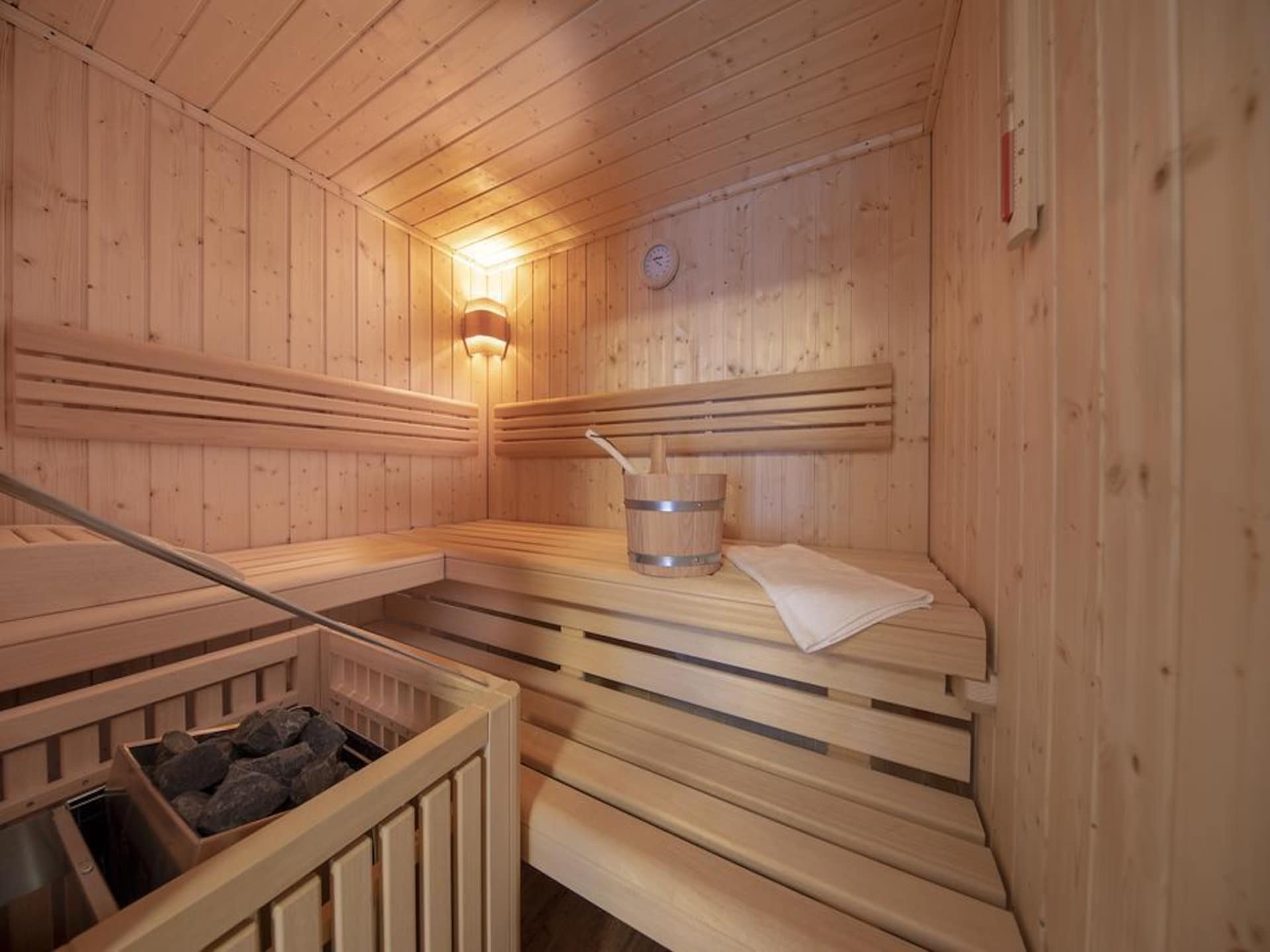 6-persoons luxe chalet aan de piste in Neukirchen · 6 pers. - foto 32