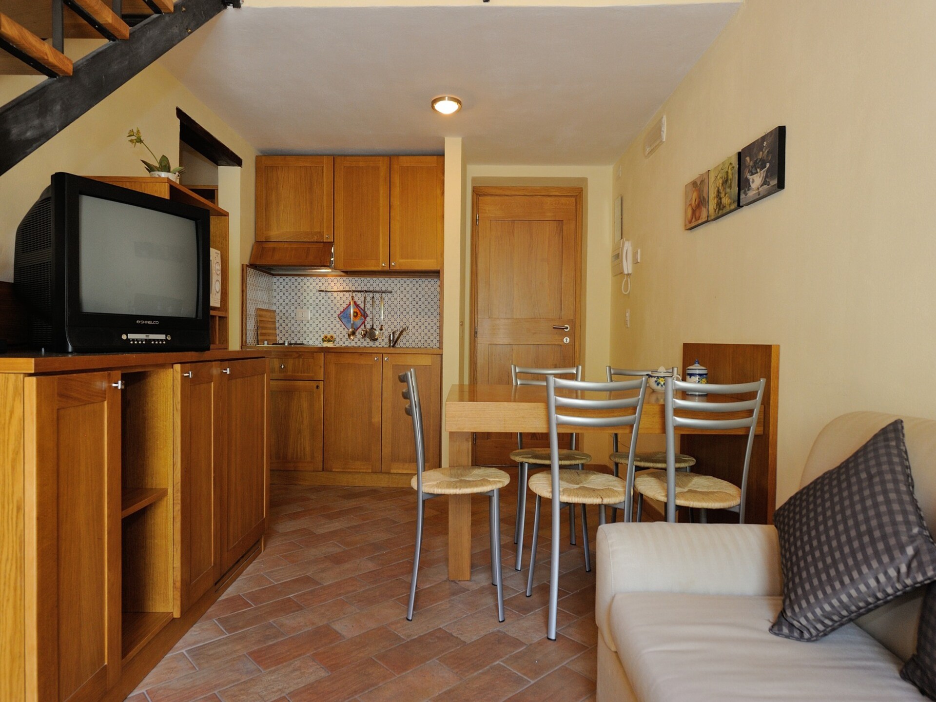 Modern vakantiehuis met zwembad in Foligno - foto 11