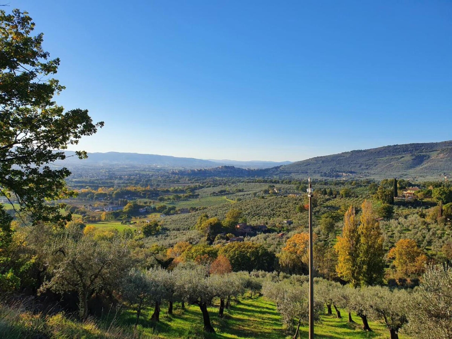 Modern vakantiehuis met zwembad in Foligno - foto 32