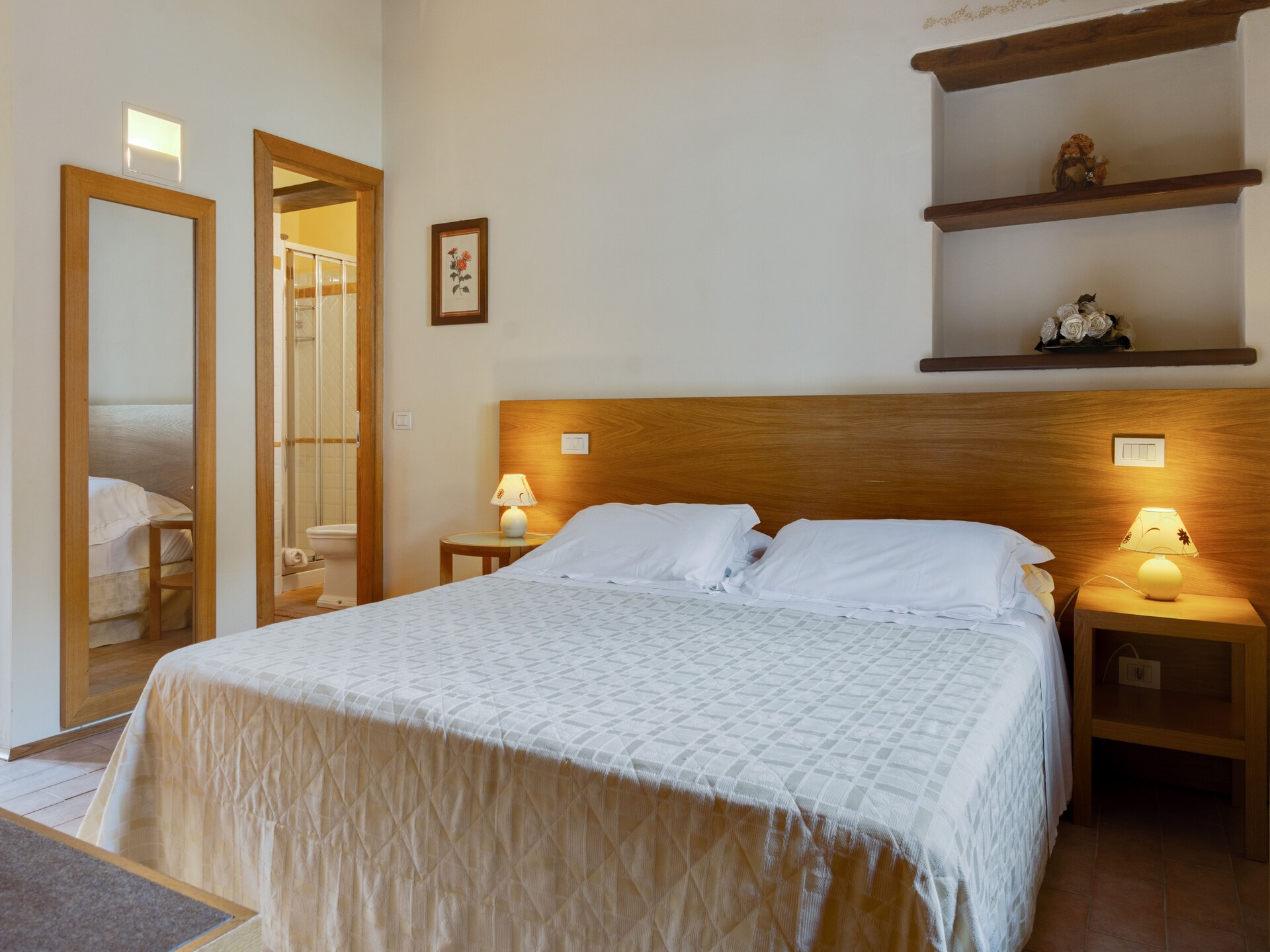 Rustgevend vakantiehuis in Foligno met zwembad en bubbelbad - foto 14