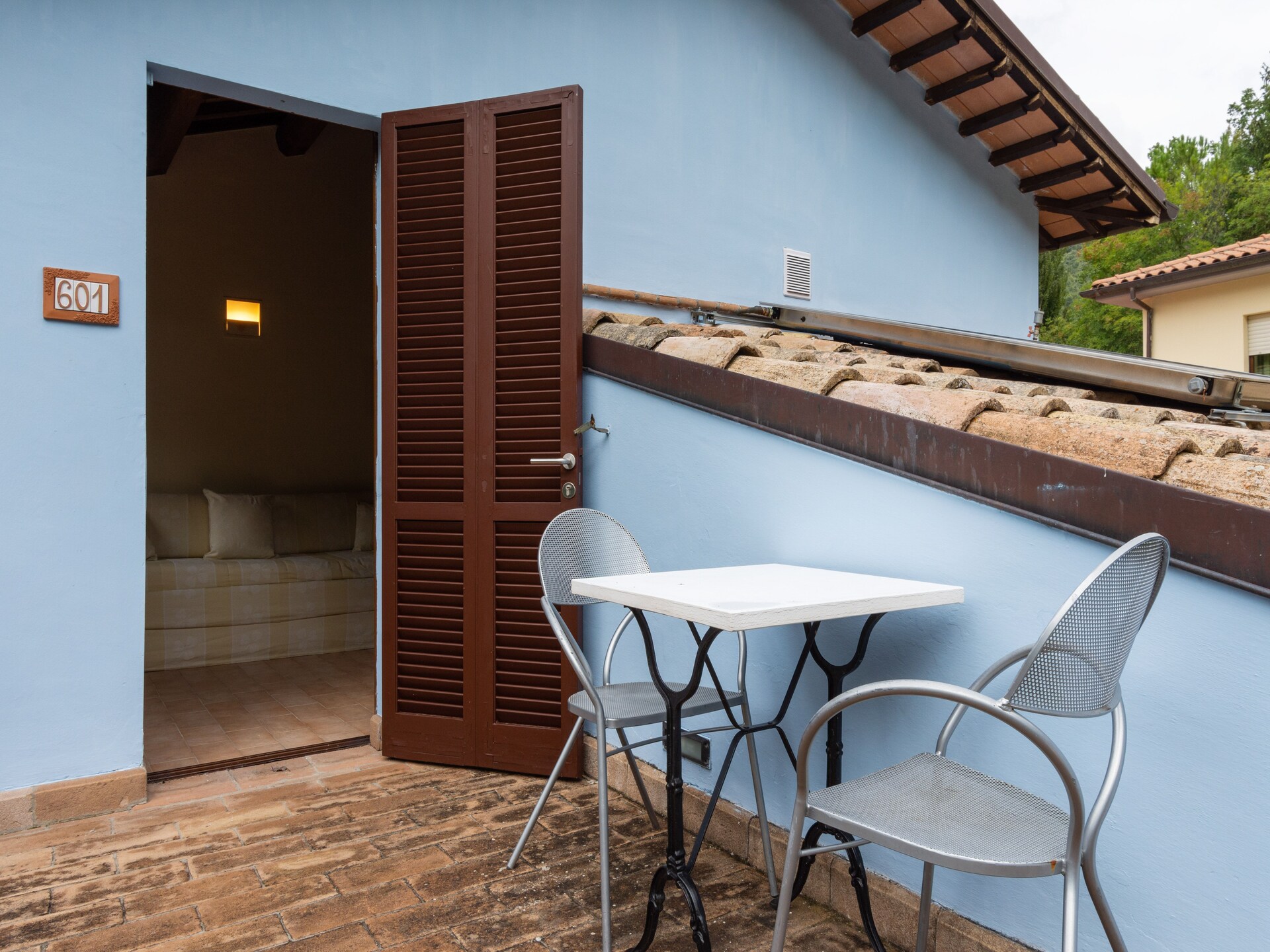 Rustgevend vakantiehuis in Foligno met zwembad en bubbelbad - foto 17