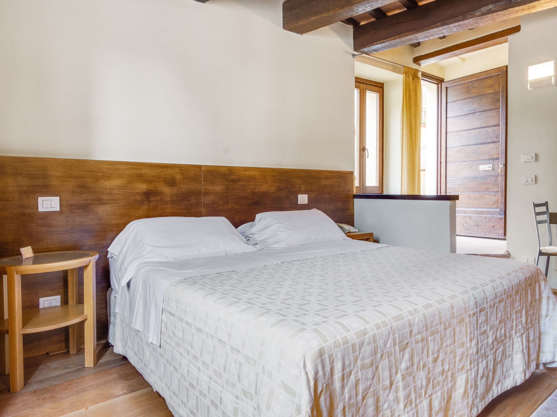 Modern vakantiehuis in Foligno met zwembad en tuin - foto 19