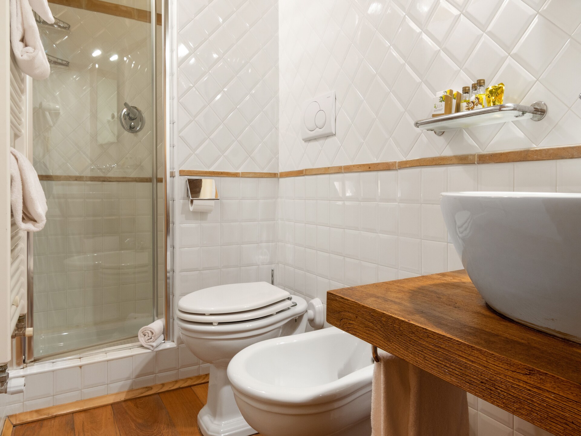 Modern vakantiehuis in Foligno met zwembad en tuin - foto 25