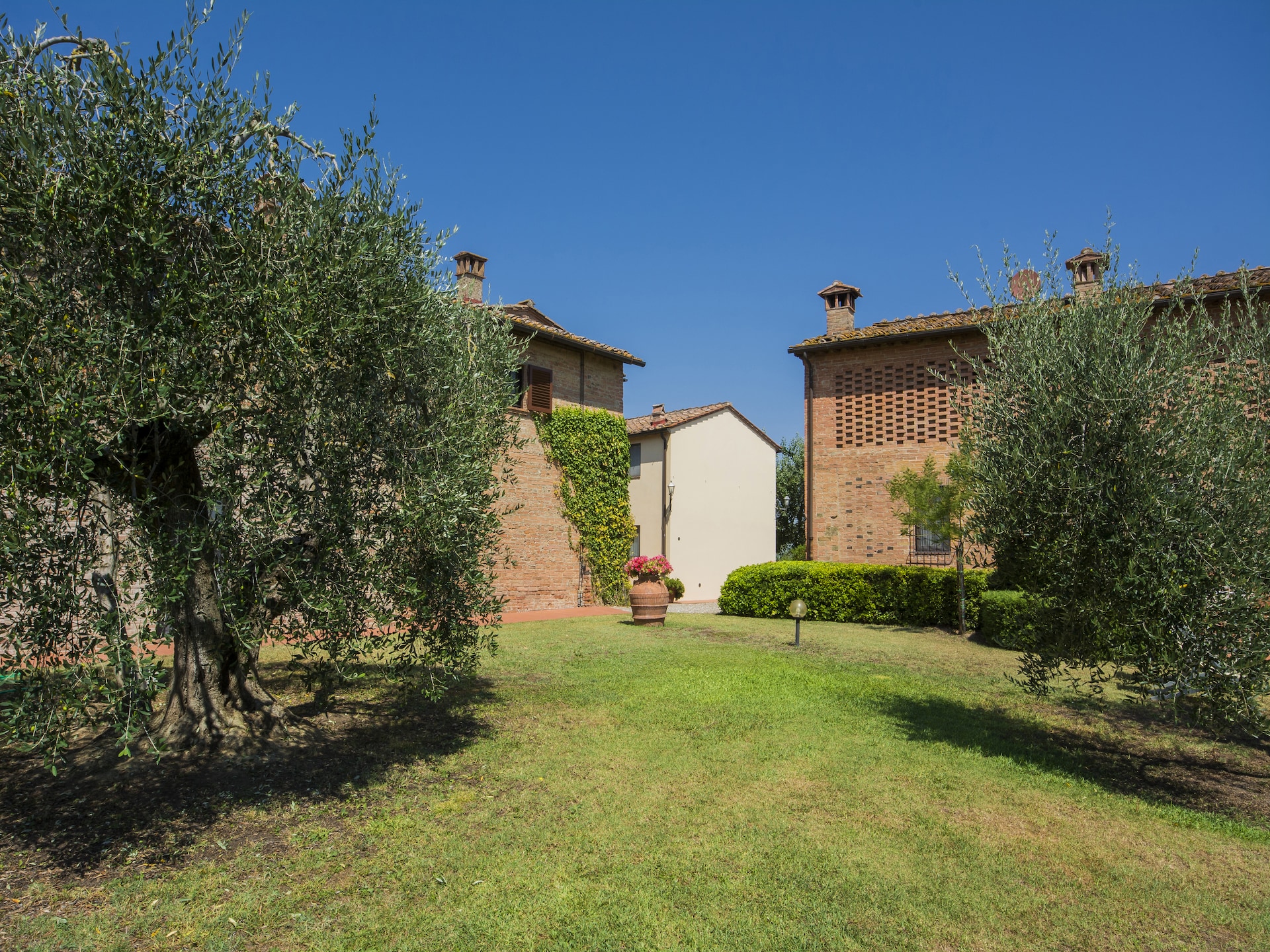 Toscaanse rust aan de bosrand bij Castelfiorentino, met zwembad - foto 20