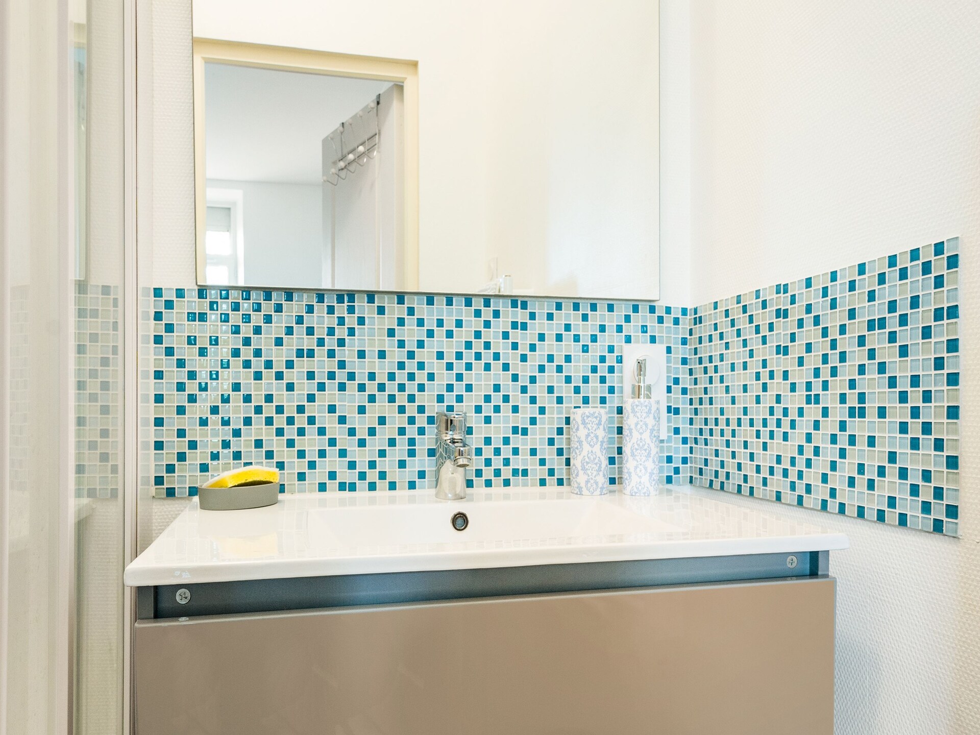 Modern appartement Le 39 in hartje Isigny-sur-Mer - foto 25