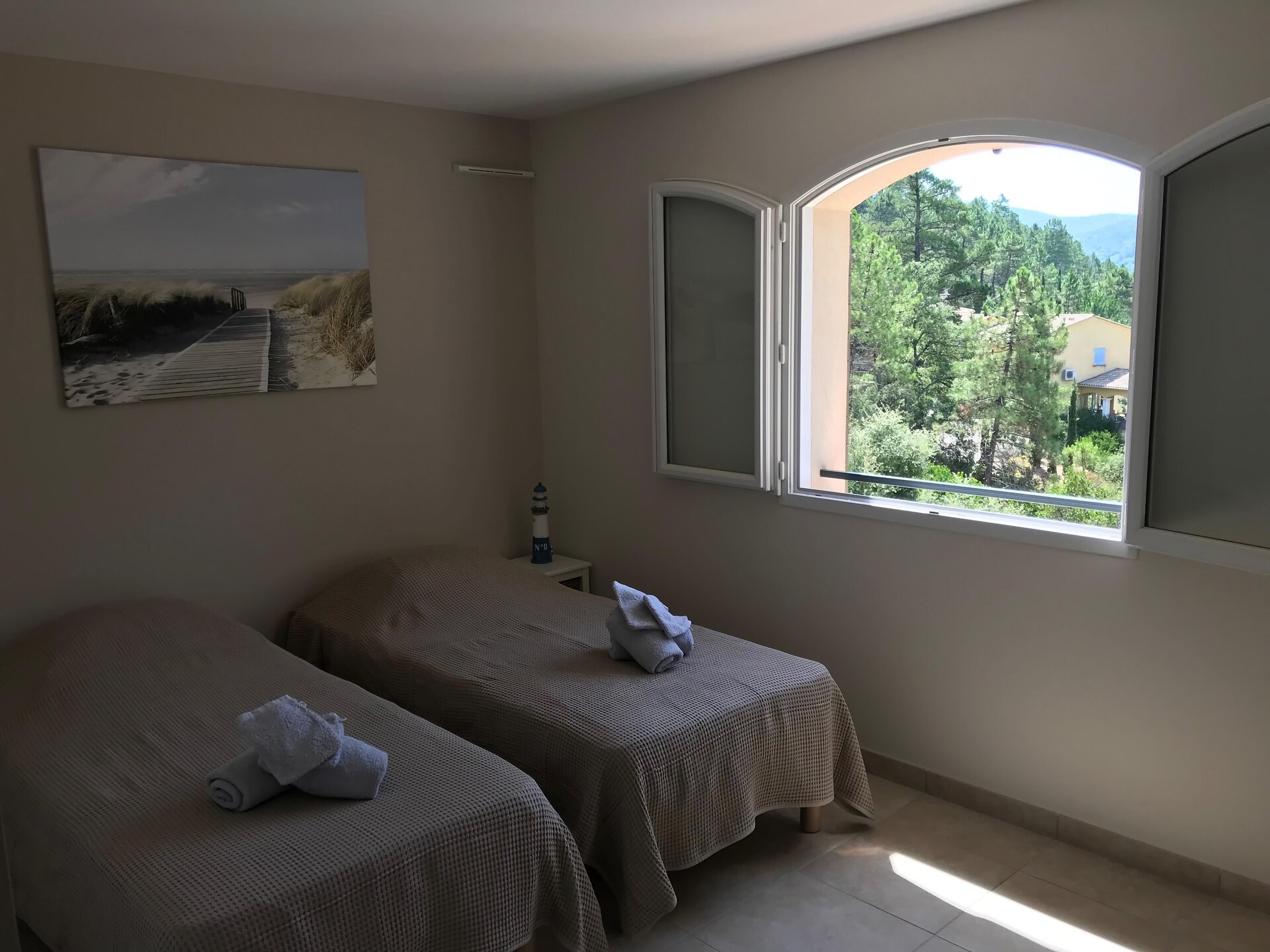 Design villa met privézwembad en panoramisch wijngaarduitzicht nabij Le Muy - foto 24