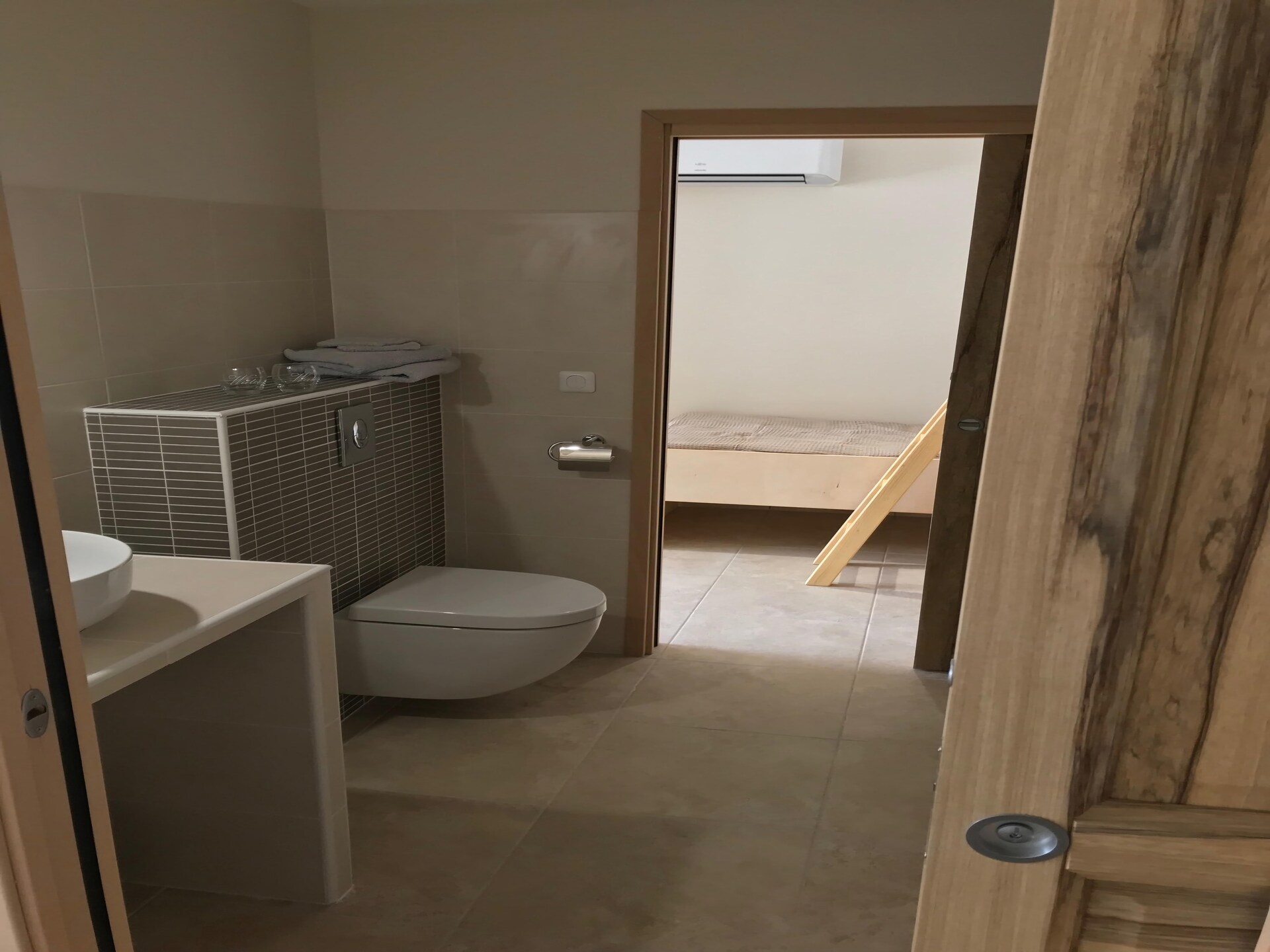 Design villa met privézwembad en panoramisch wijngaarduitzicht nabij Le Muy - foto 34
