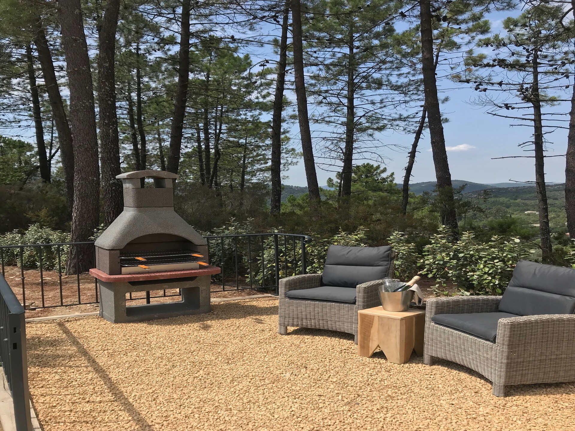 Design villa met privézwembad en panoramisch wijngaarduitzicht nabij Le Muy - foto 40