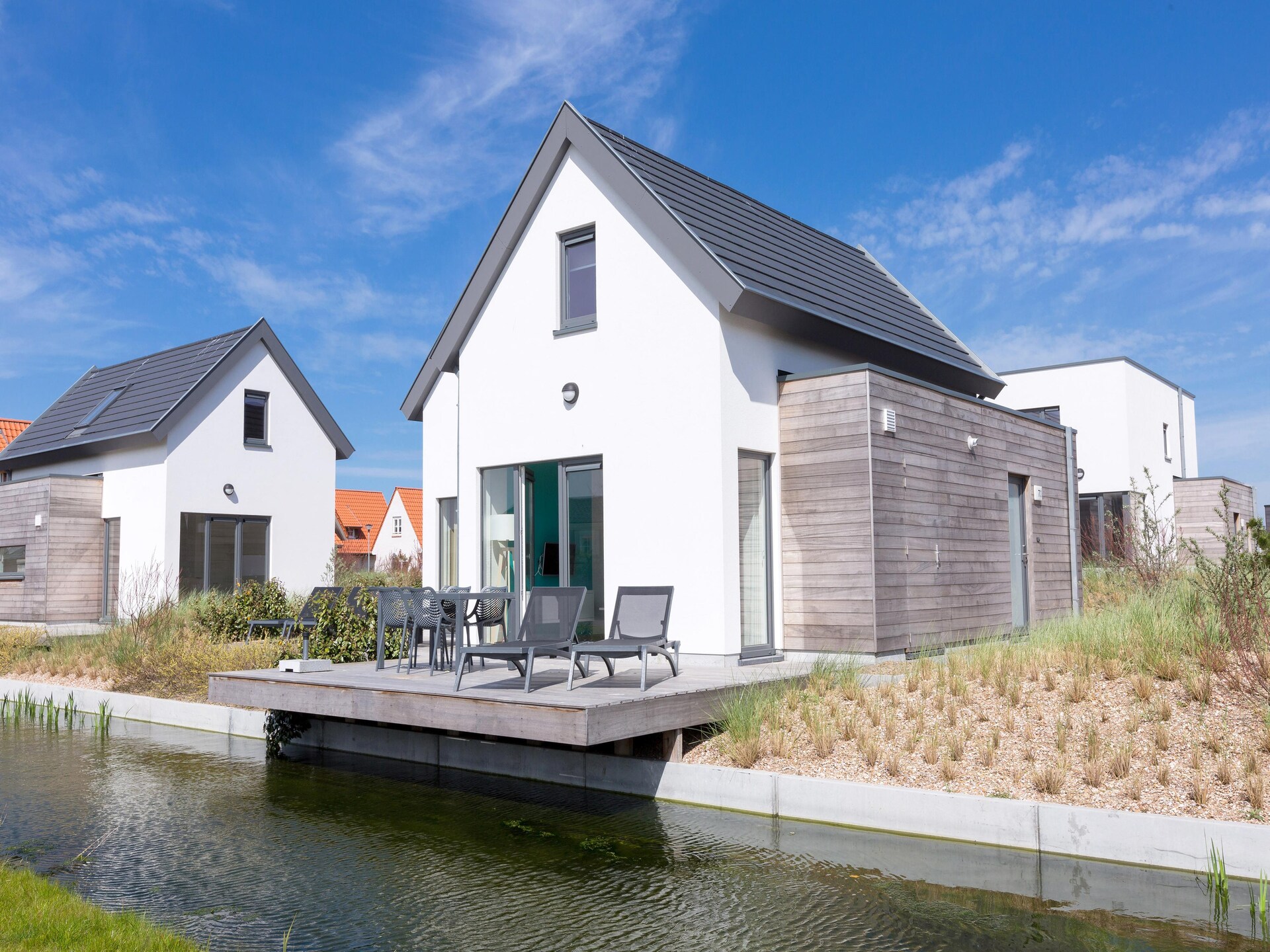 Licht vakantiehuis met tuin nabij het strand van Bredene - foto 1