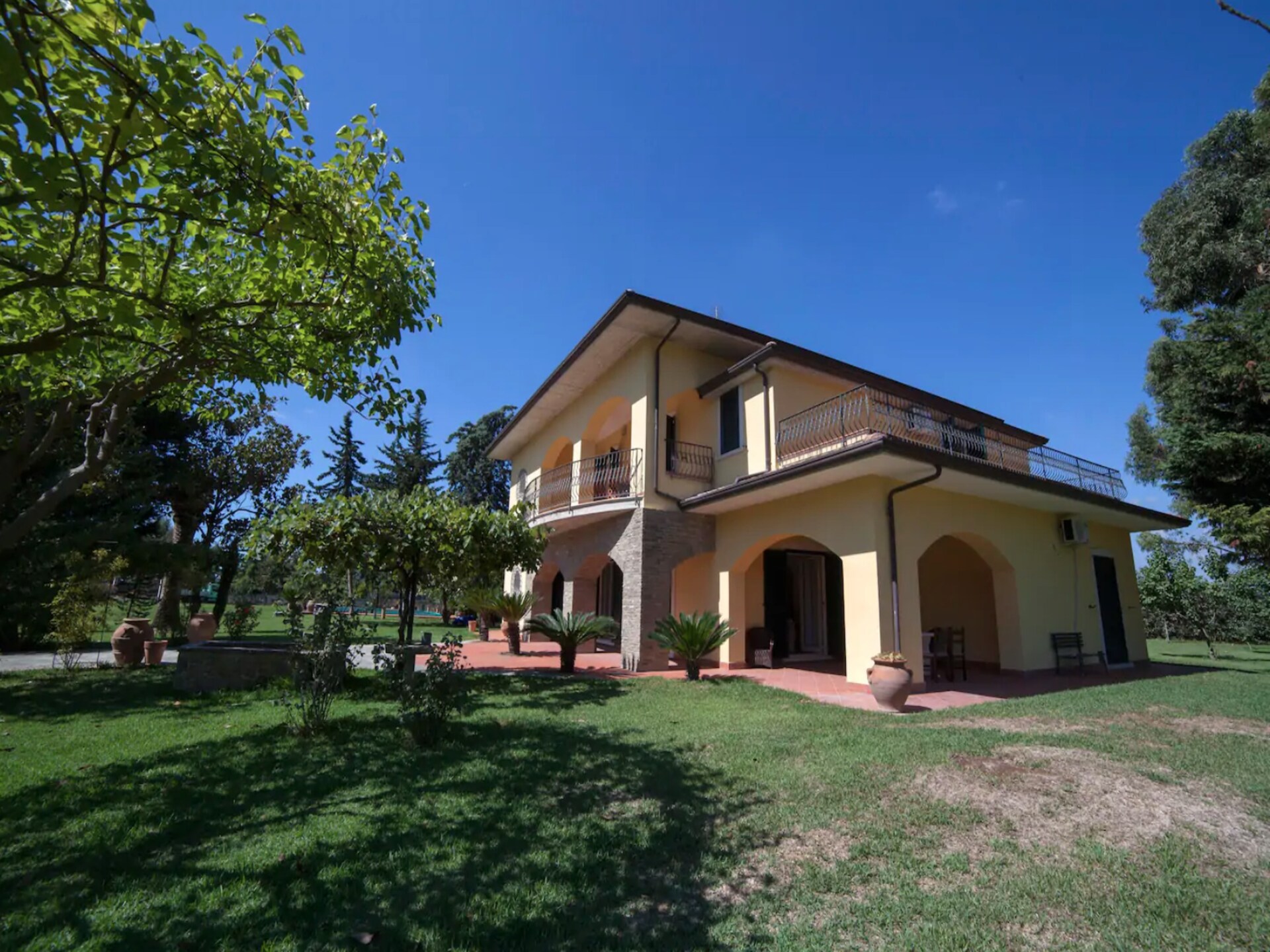 Villa Somnium: Rustieke Vrijstaande Villa met Privézwembad bij Paestum - foto 1