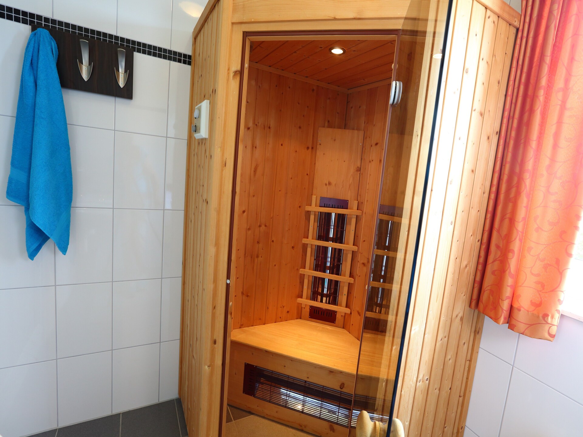 Gezellig vakantiehuis met zwembad op Vakantiepark Emslandermeer (6 pers) - foto 22