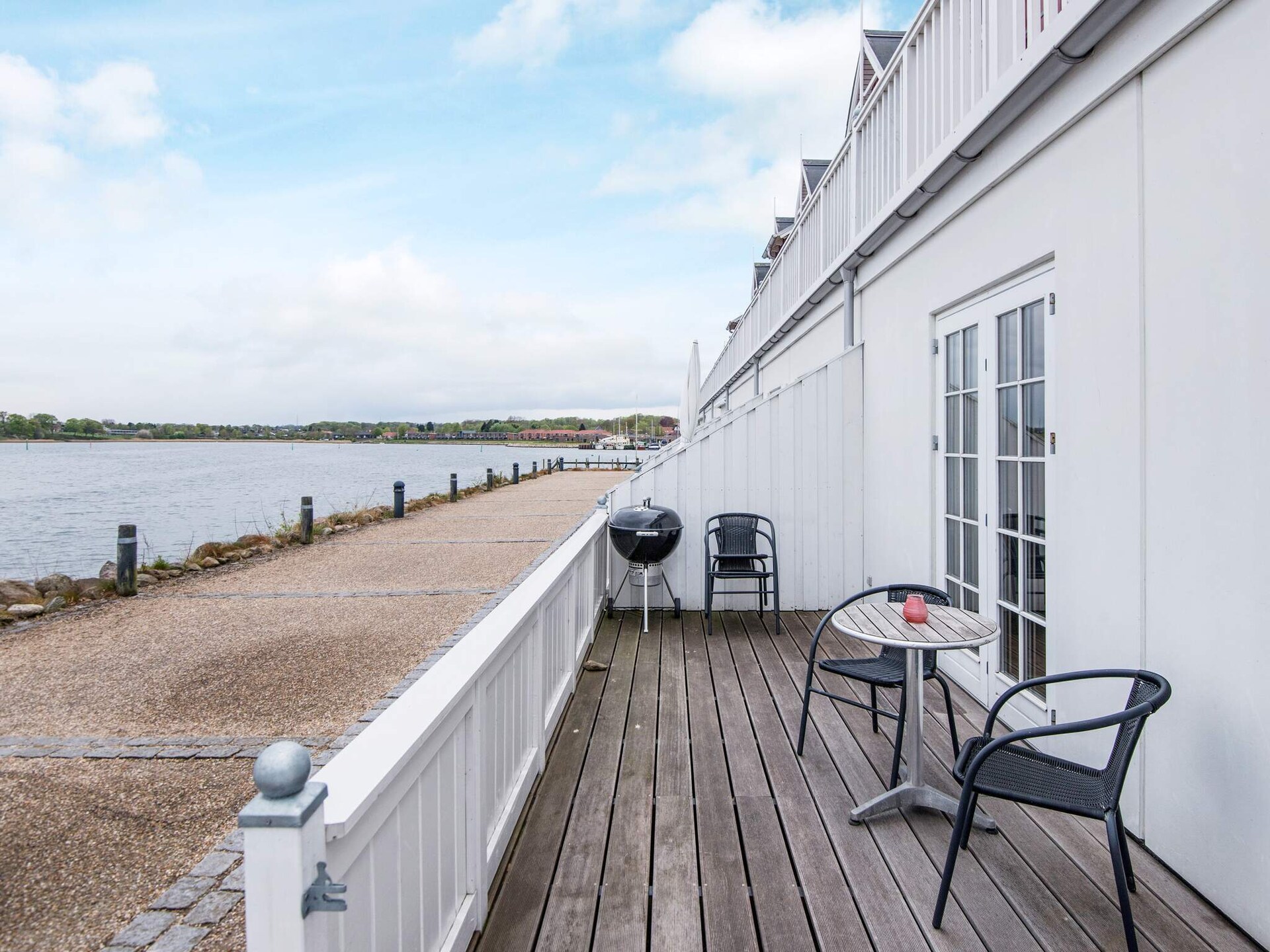 Aan zee: modern vakantiehuis in Gråsten met whirlpool en uitzicht - foto 11