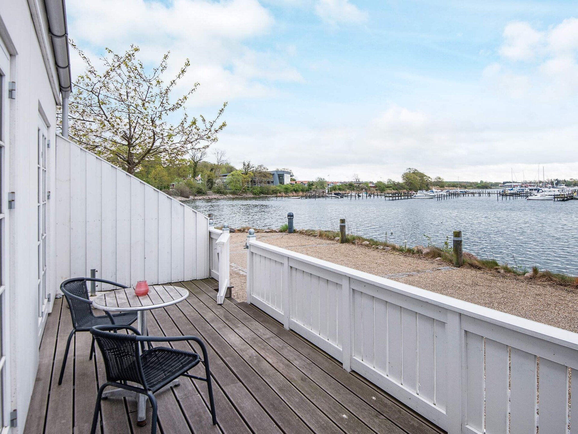 Aan zee: modern vakantiehuis in Gråsten met whirlpool en uitzicht - foto 13