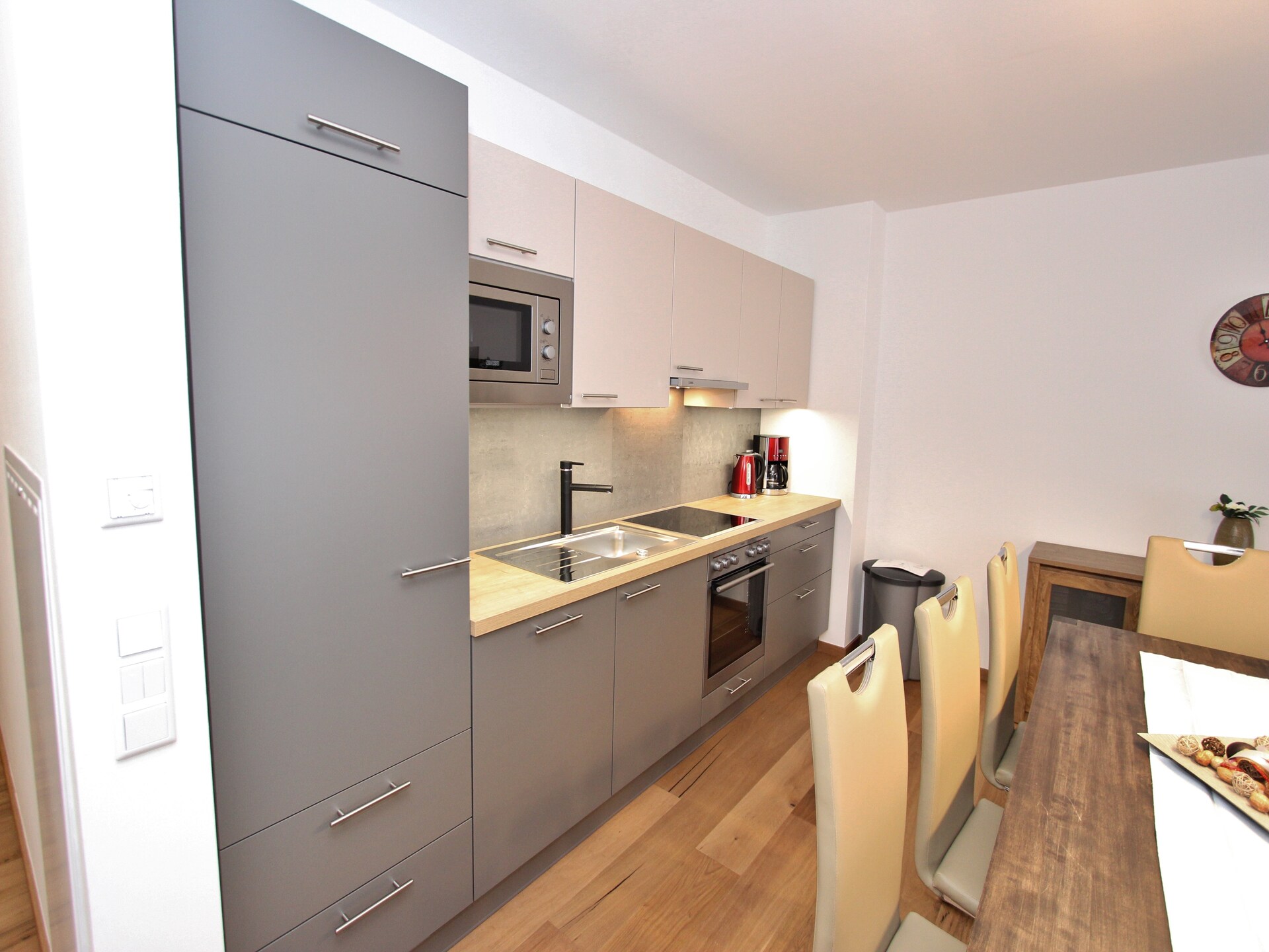 Wildkogel Appartement C: Luxe ski-in appartement voor 8 personen in Neukirchen - foto 7