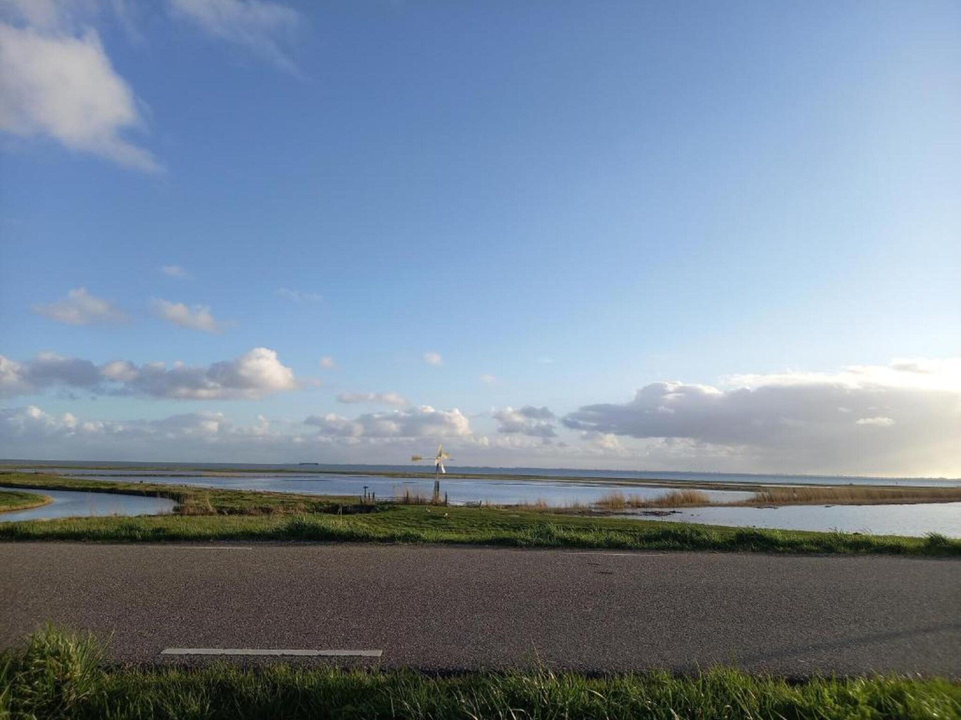 Milieuvriendelijke lodge aan het Markermeer in Wijdenes - foto 24
