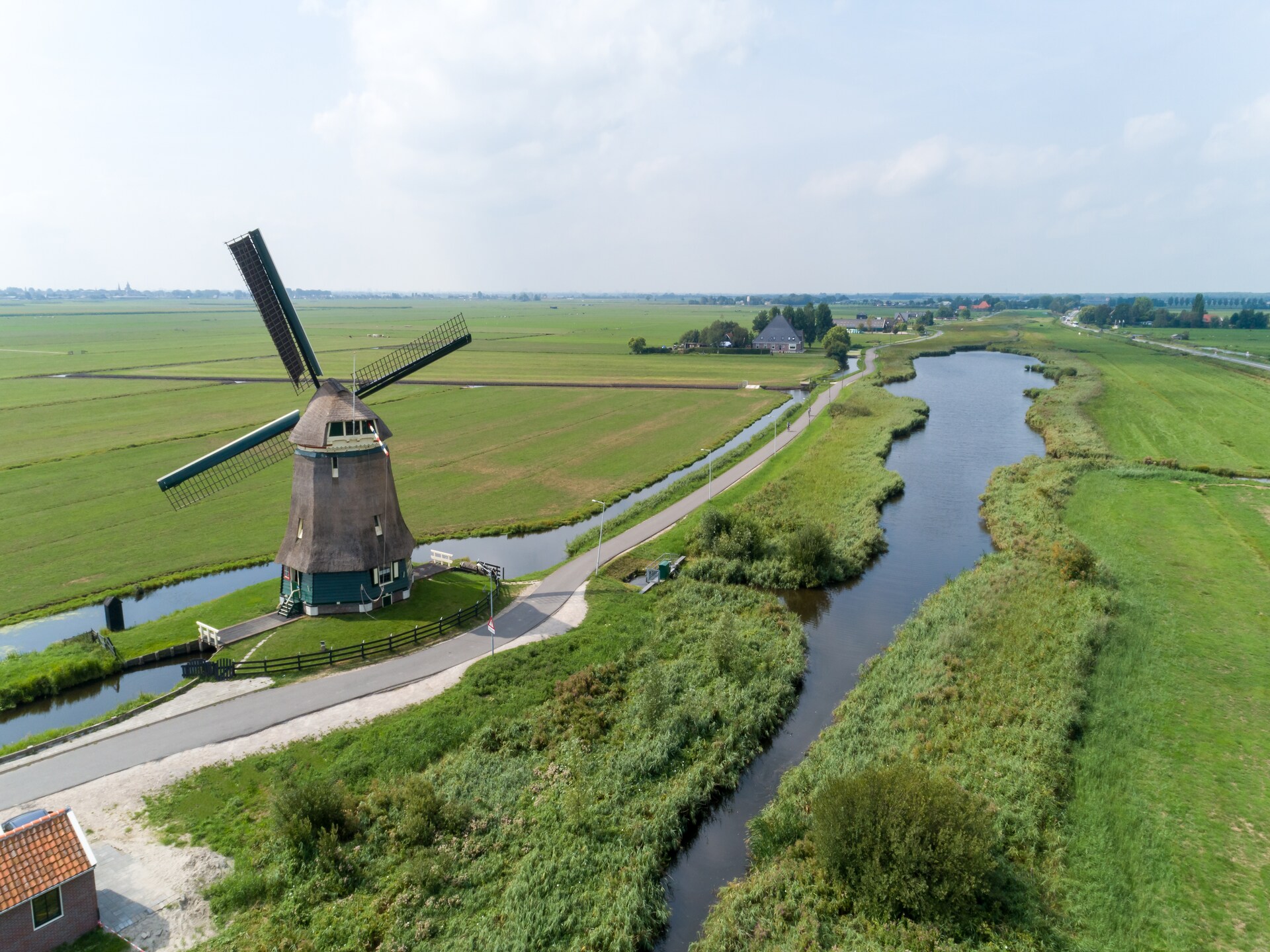 Luxe vrijstaande lodge aan het Markermeer met huisdieren welkom - foto 19