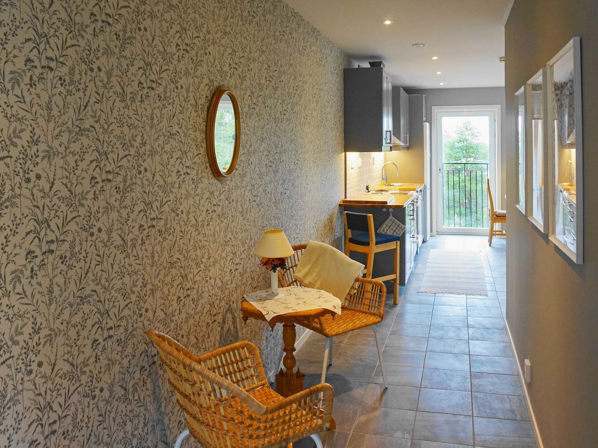 Op 1,5 km van zee: Modern appartement voor 6 personen in Henån - foto 12