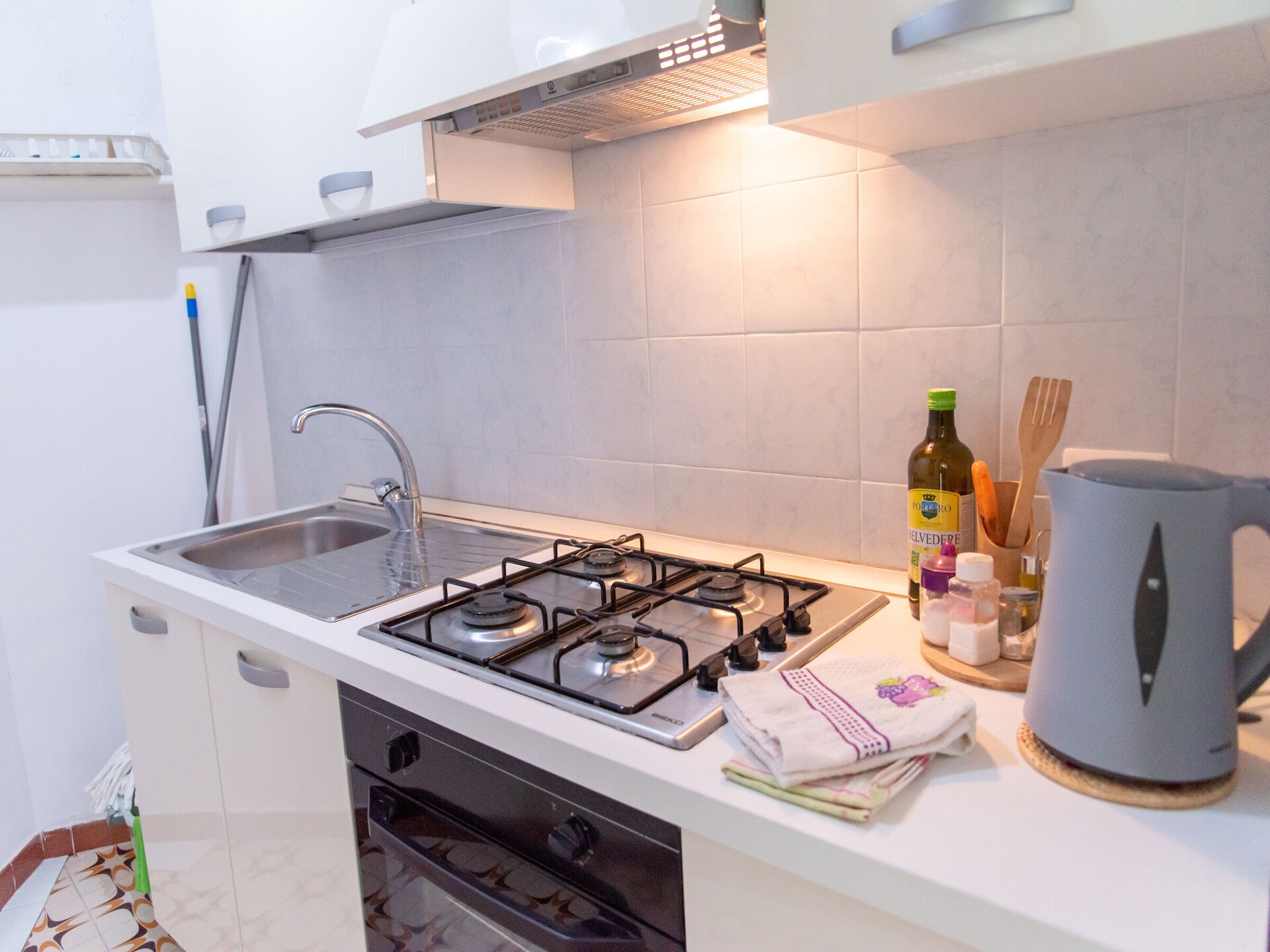 Sfeervol appartement met havenzicht in Castellammare del Golfo - foto 13