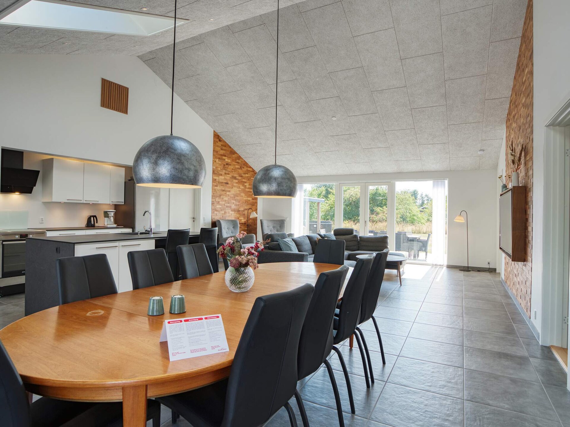 Ruim vakantiehuis met sauna, whirlpool en activiteitenruimte op 200m van zee - foto 26