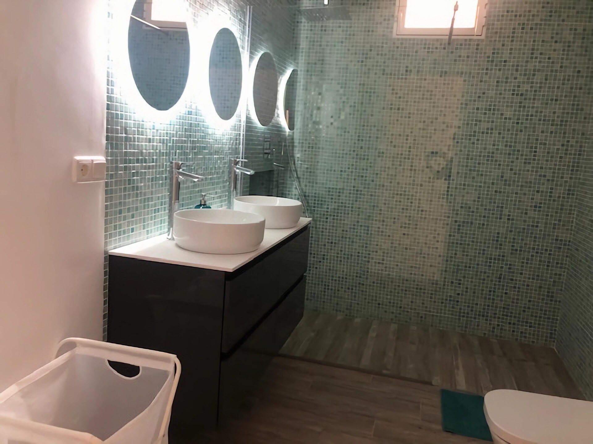 Ruim vakantiehuis met zwembad en zeezicht in Salobreña - foto 32
