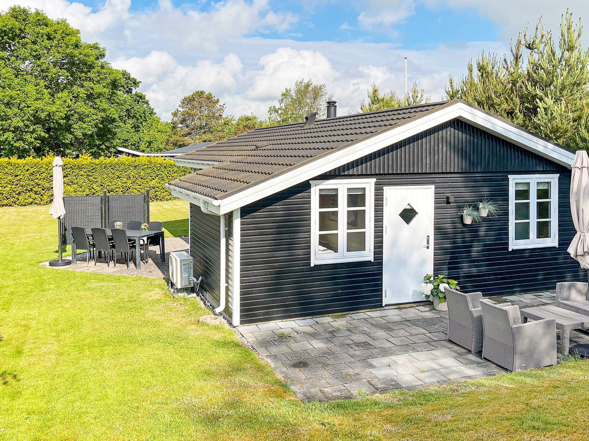 Vrijstaand vakantiehuis bij Hadsund met whirlpool, sauna en tuin op 400m van zee - foto 1