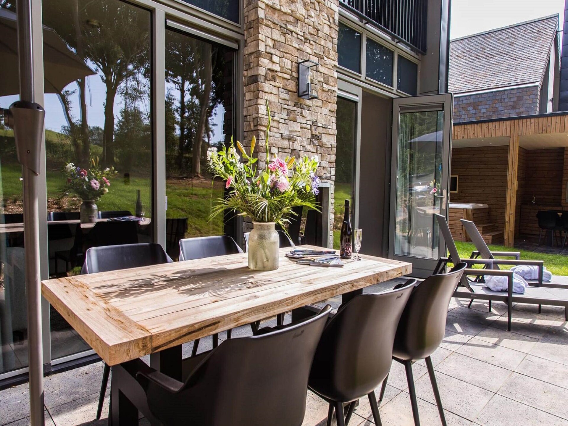 Designvilla met sauna en buitenkeuken aan de voet van de Dousberg - foto 12