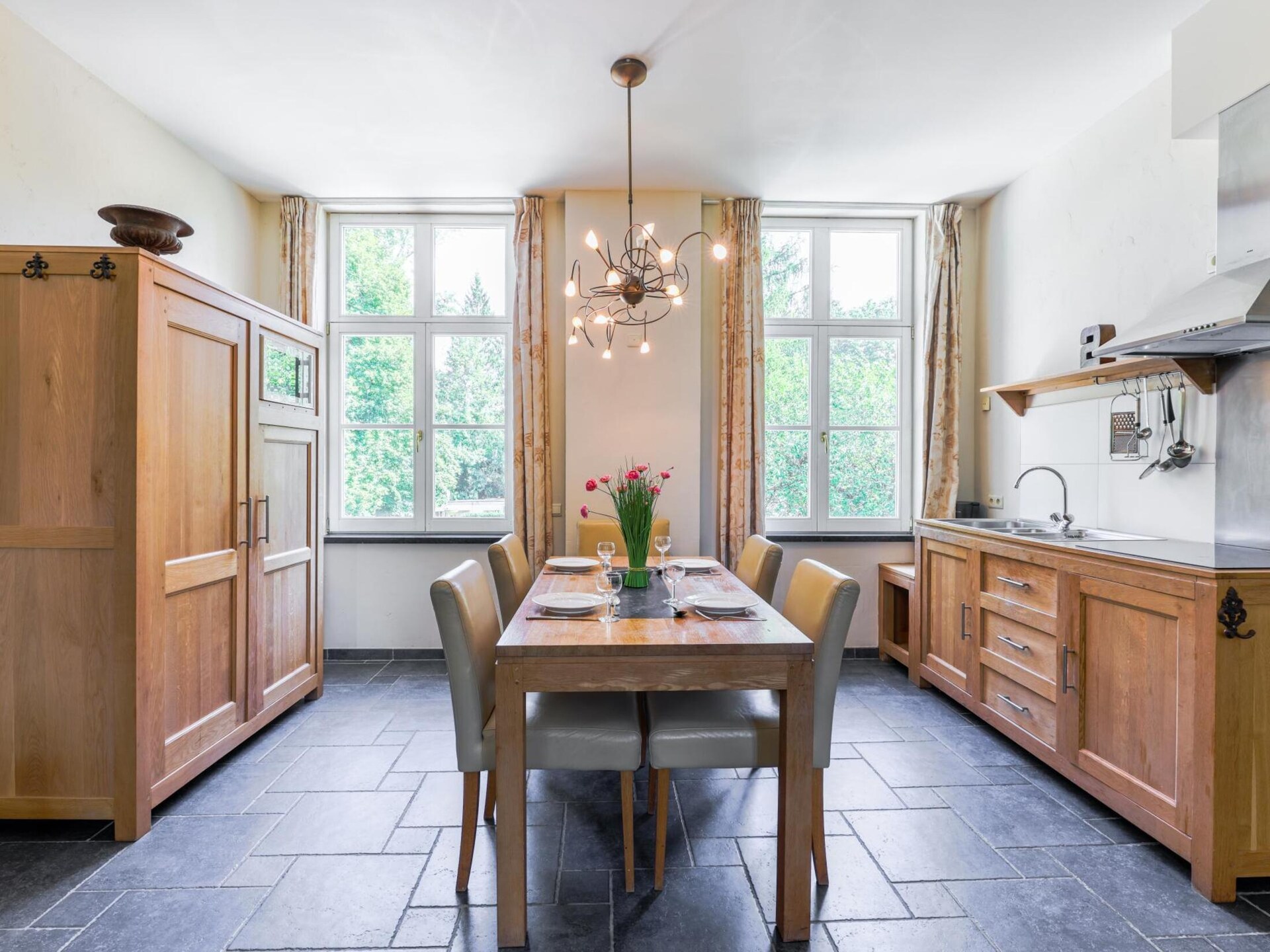 Historisch kasteelappartement in het hart van Aywaille · 6 pers. - foto 11