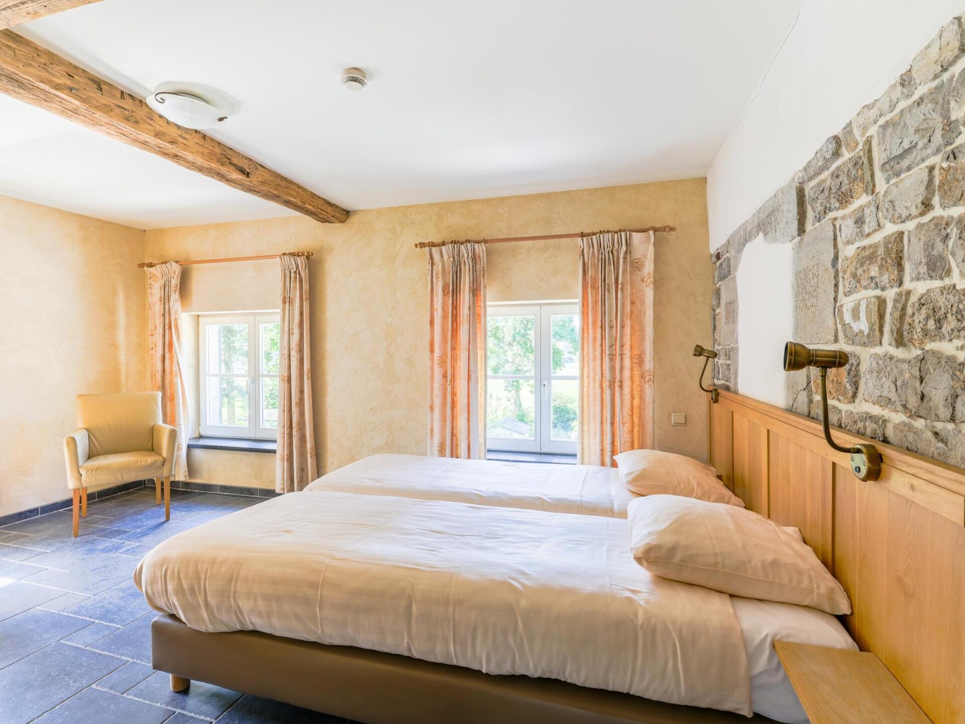 Appartement in 16e-eeuws kasteel aan de Amblève, 1,3 km van Aywaille - foto 20