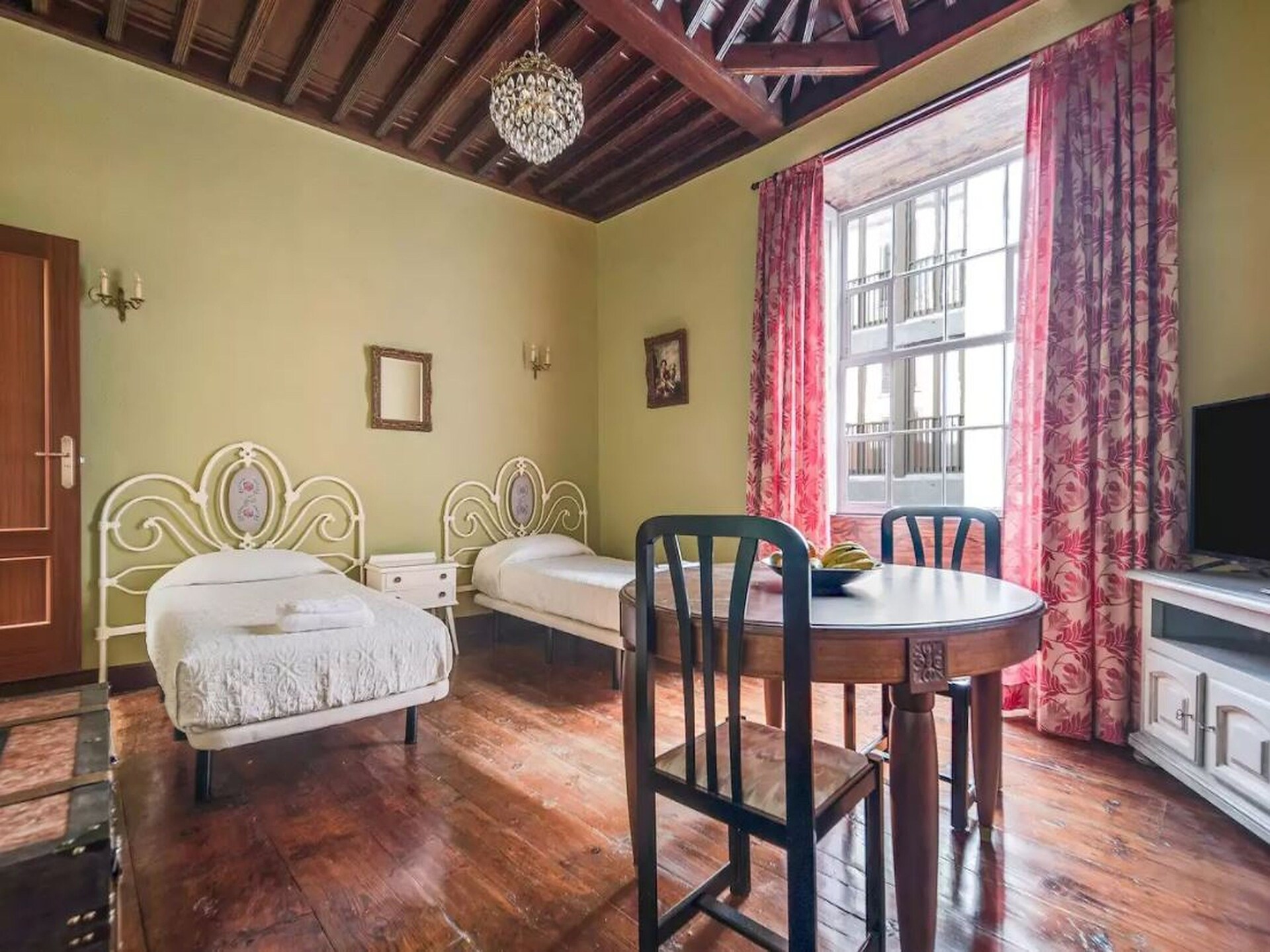 Casa La Vicaría: Authentiek 19e-eeuws huis in hartje La Laguna, Tenerife - foto 21