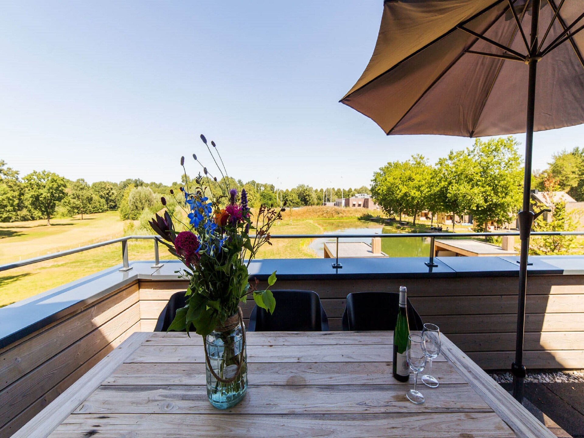 Luxe waterwoning met privé wellness in Resort Maastricht - foto 12