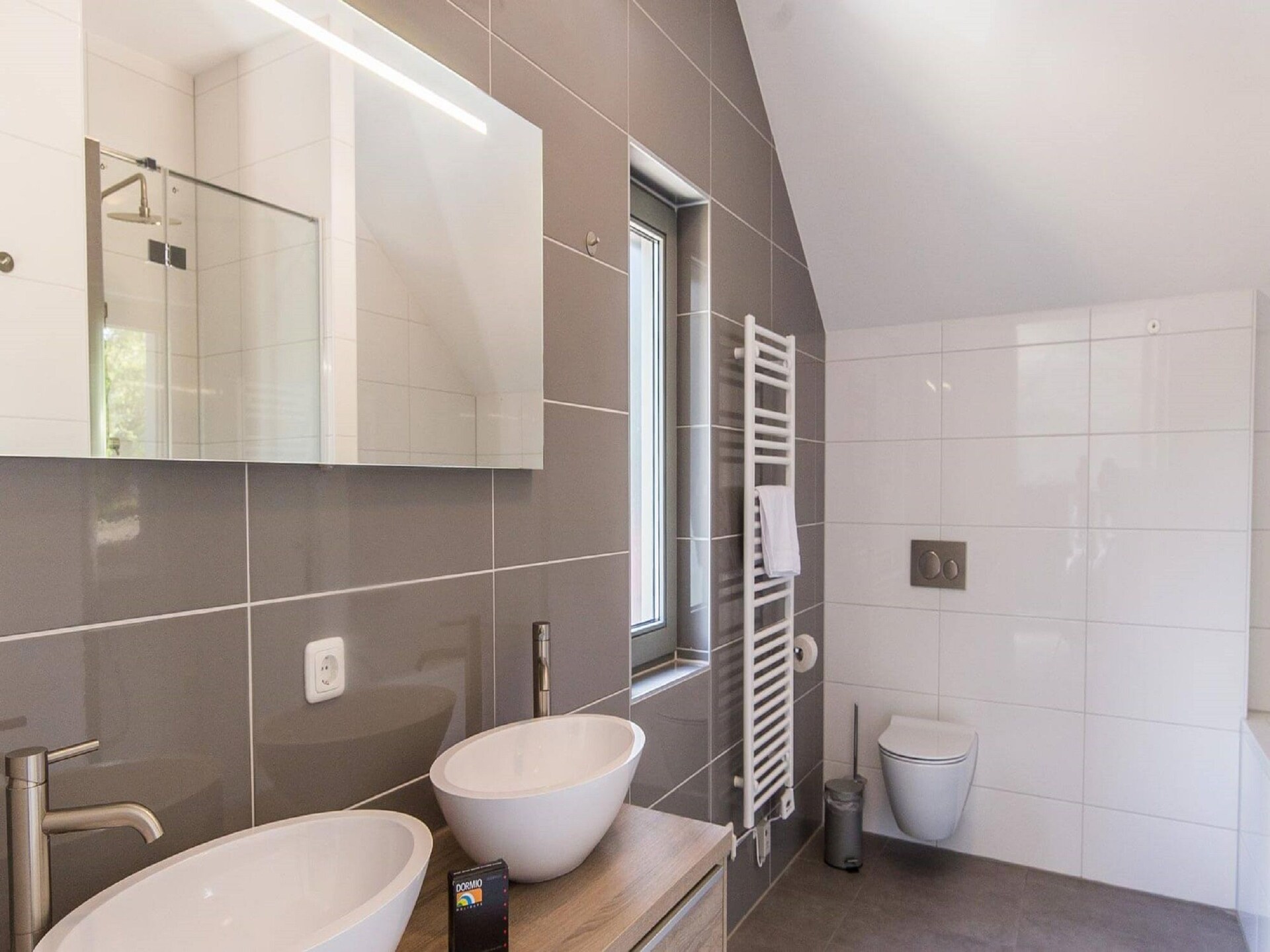 Luxe designvilla met 4 suites op Resort Maastricht, huisdieren welkom - foto 10