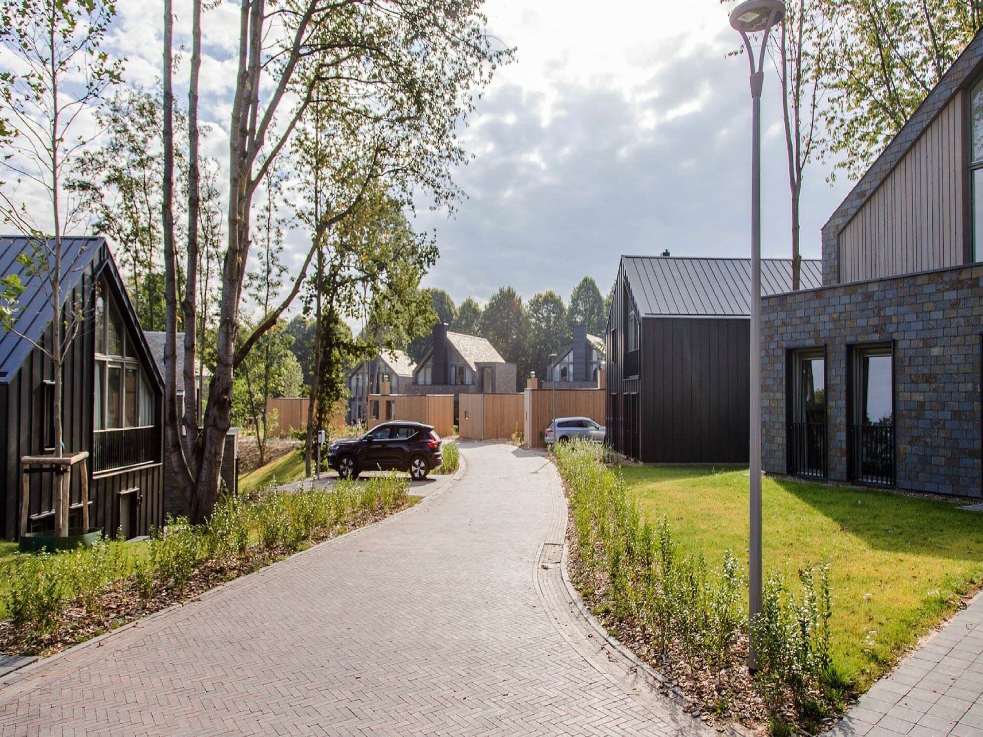 Luxe designvilla met 4 suites op Resort Maastricht, huisdieren welkom - foto 24