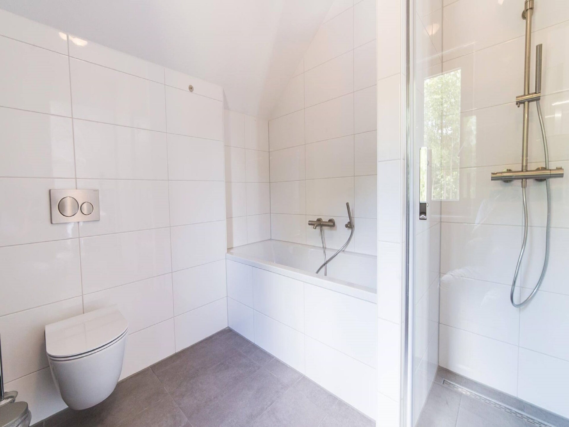 Luxe wellnessvilla met sauna en bubbelbad op Resort Maastricht - foto 13