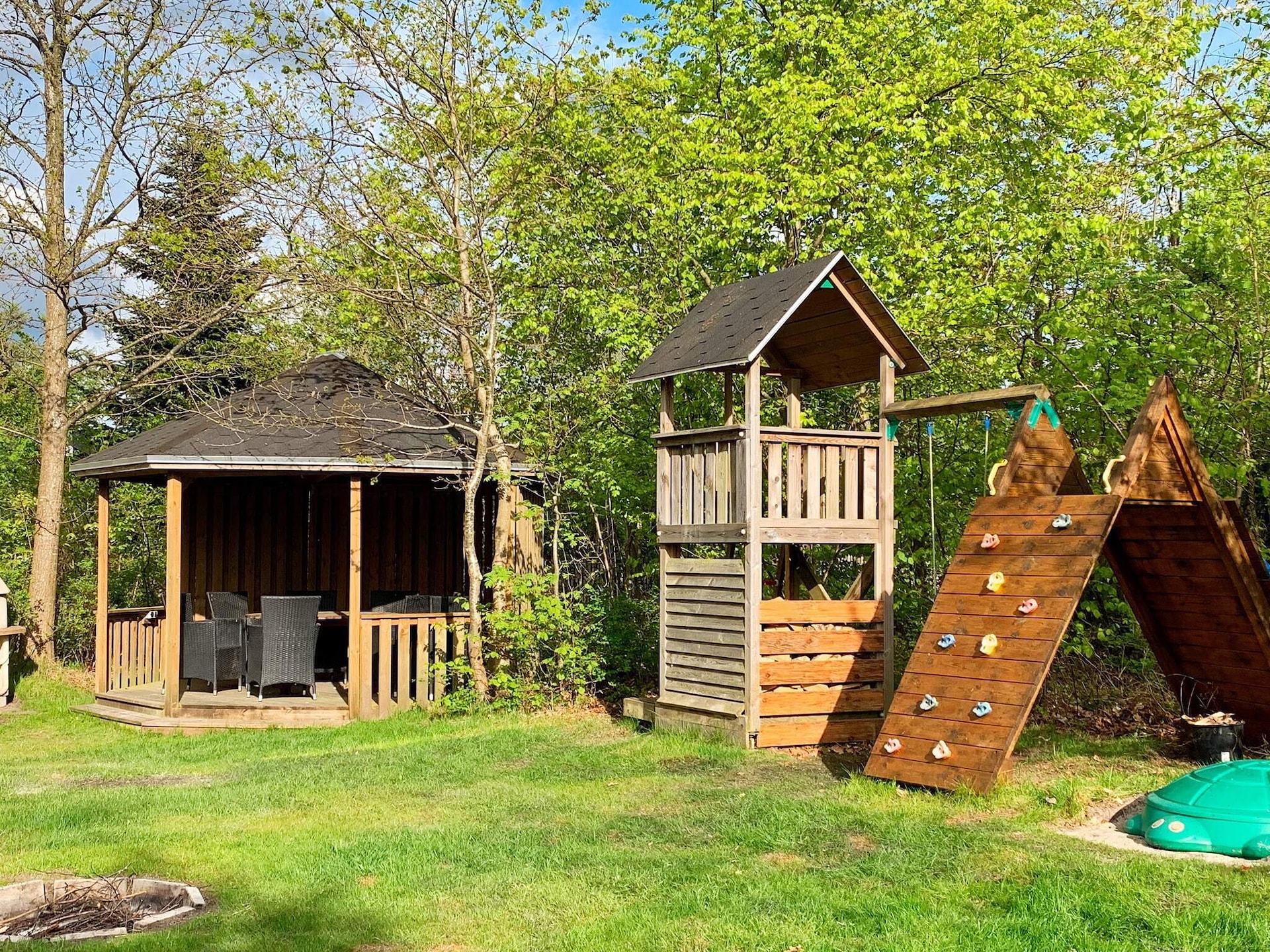 Op 600 m van zee: Ruim vakantiehuis met sauna en whirlpool in Gilleleje - foto 3