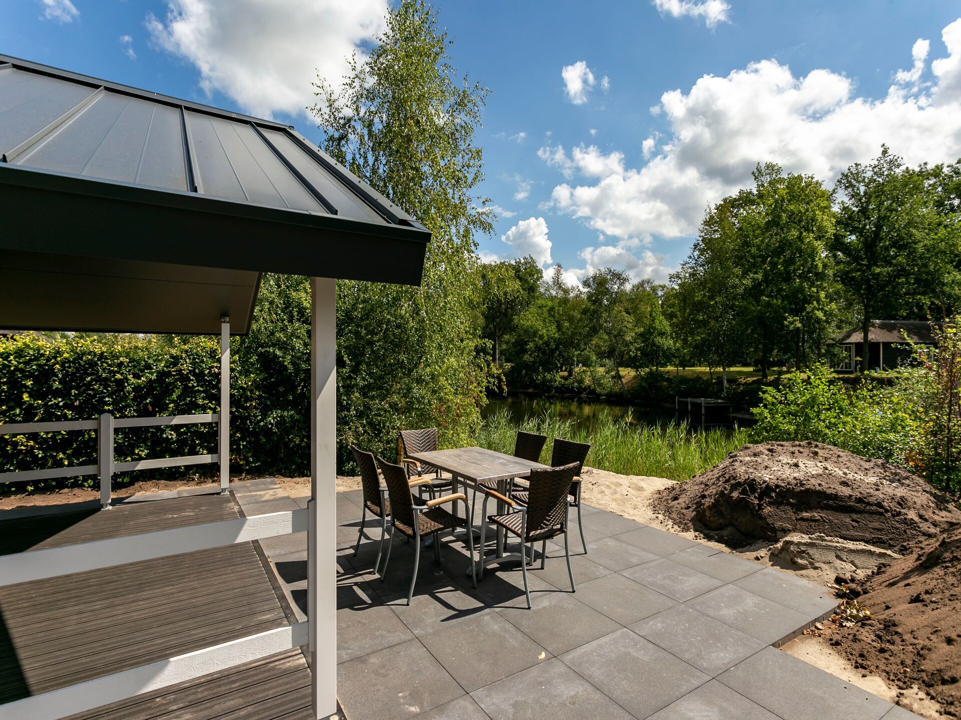 Vrijstaand waterchalet voor 6 personen op Recreatiepark Tolplas in Hoge Hexel - foto 16