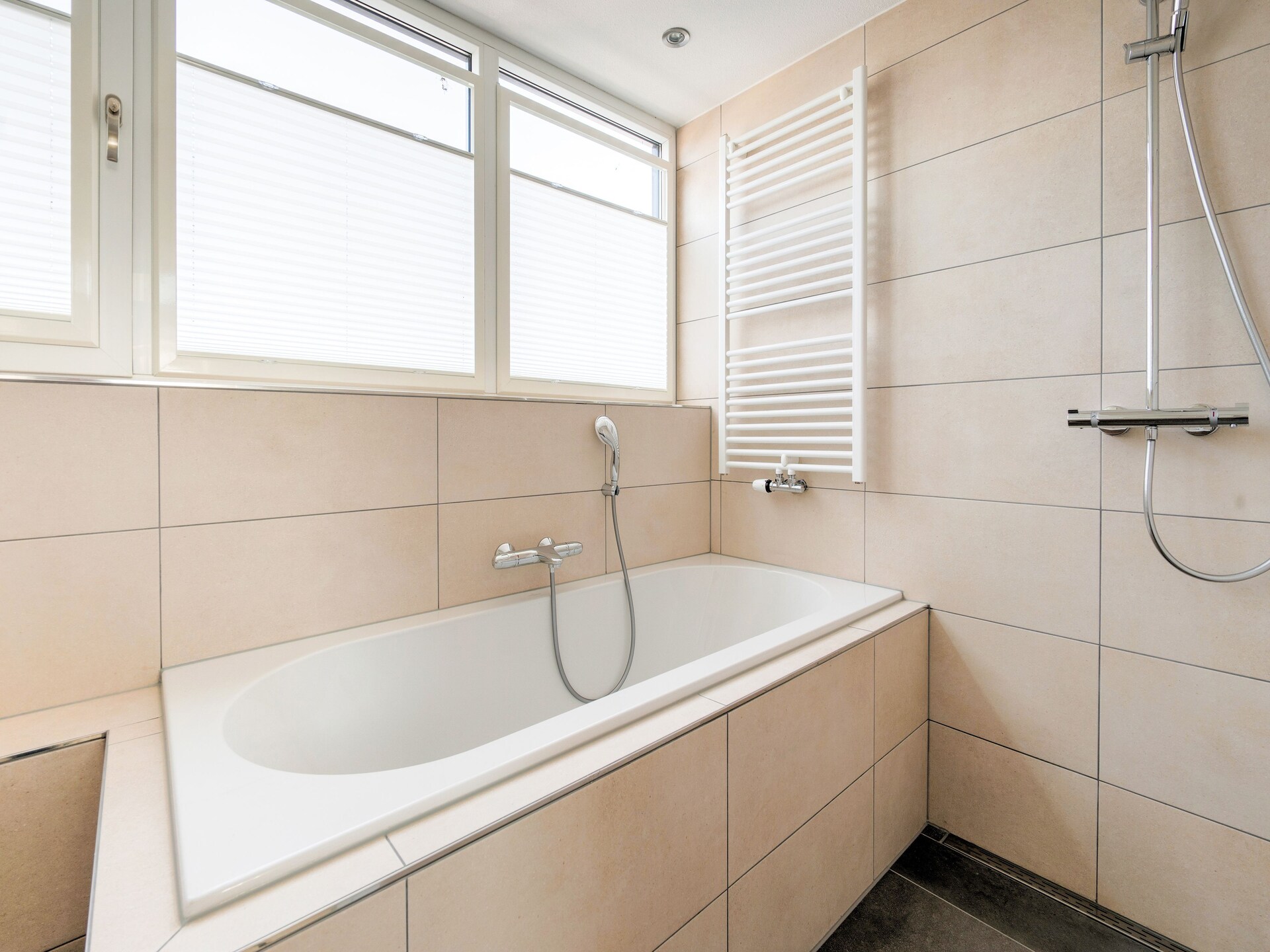 Us winsk: Luxe wellnesshuis aan het water in Stavoren - foto 24