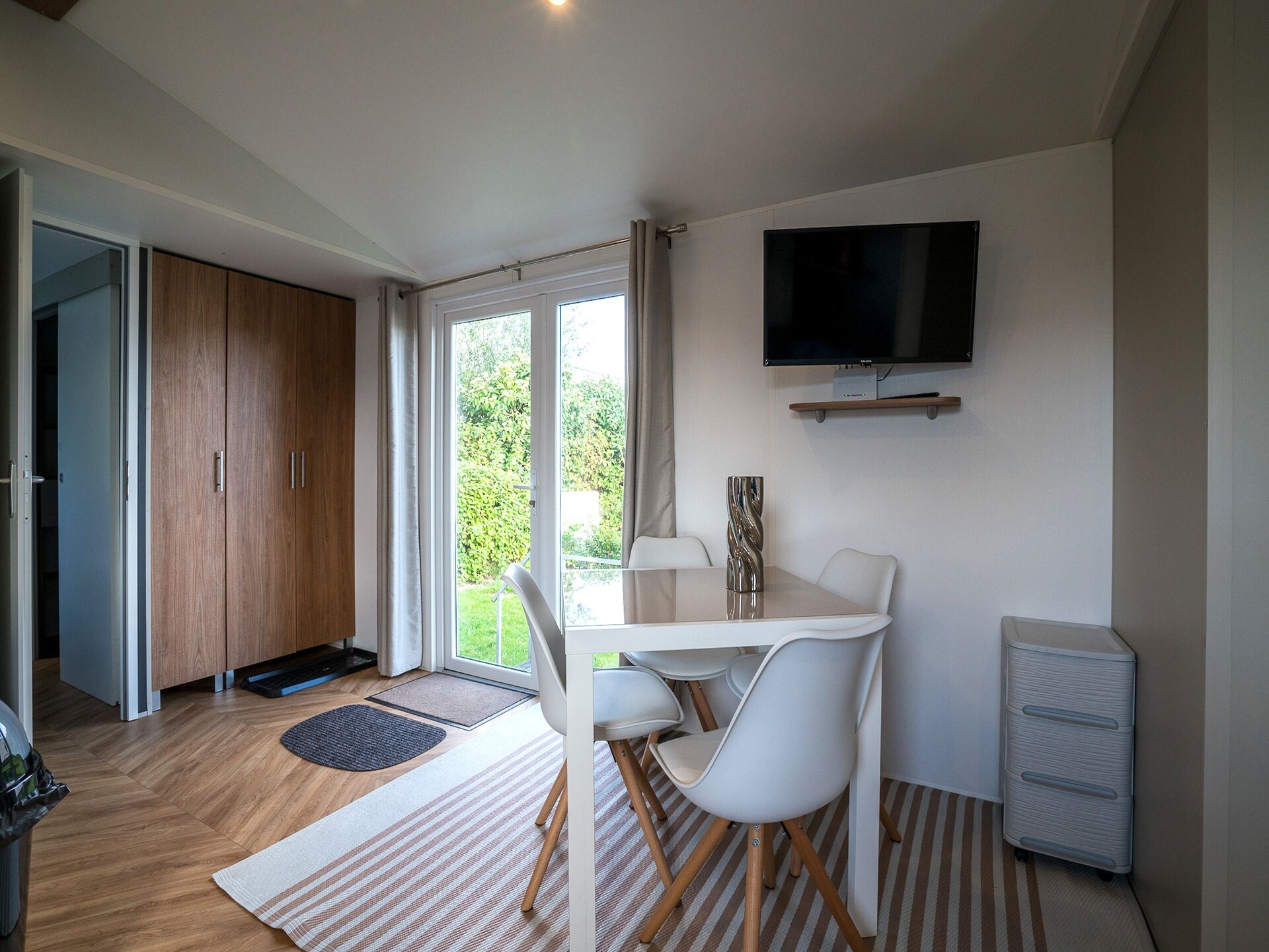 Ocean Dreams Oostkapelle M55: Modern chalet op 1,5 km van het strand - foto 17