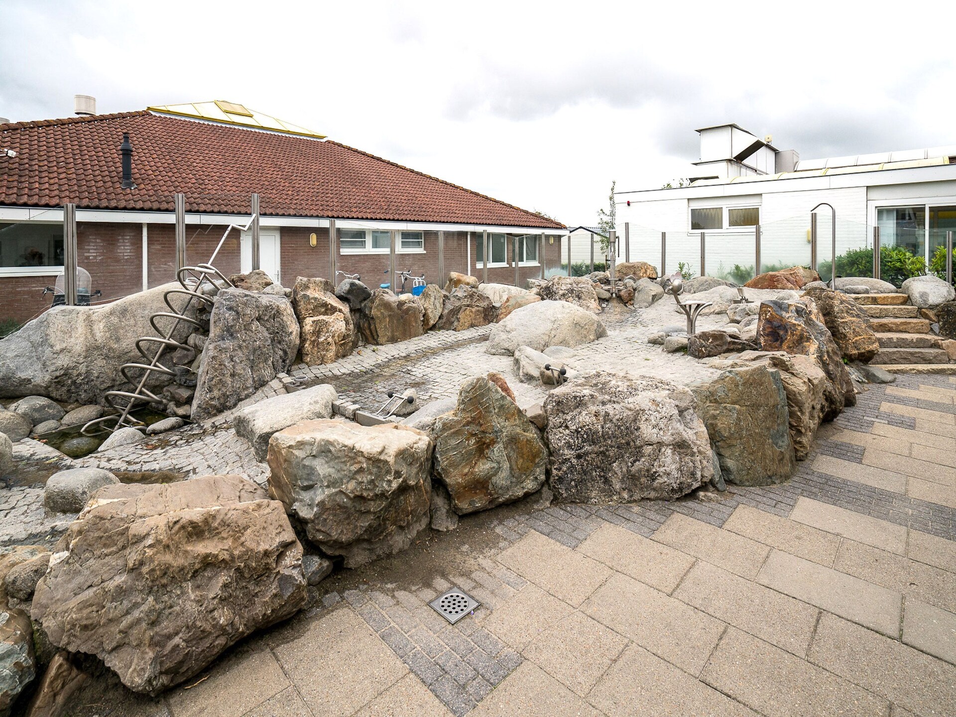 Ocean Dreams Oostkapelle M55: Modern chalet op 1,5 km van het strand - foto 29
