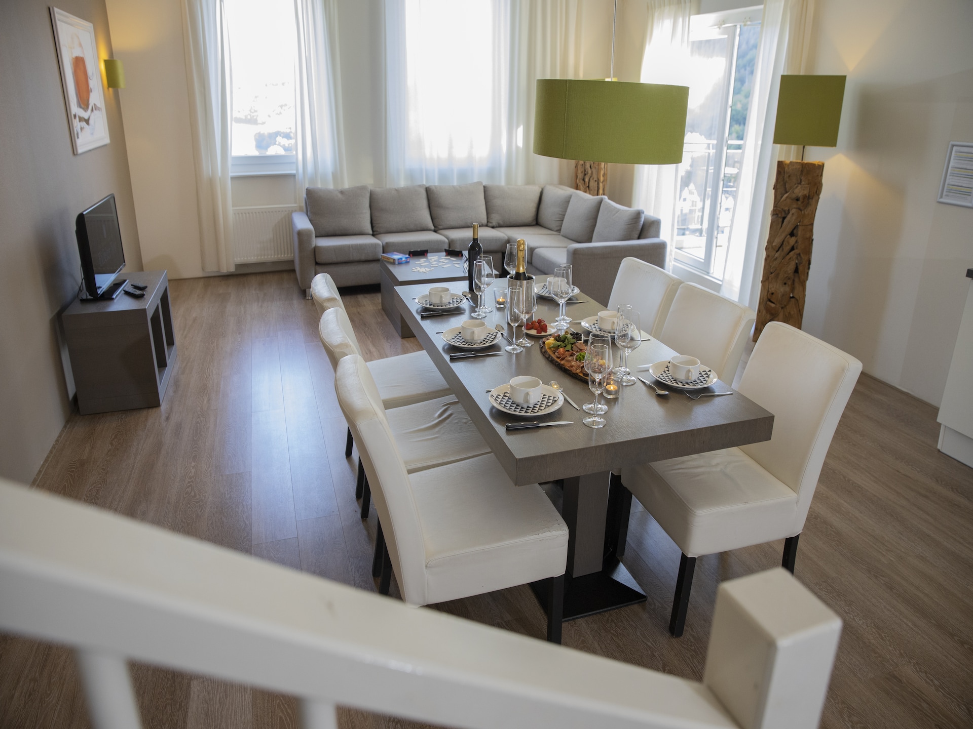 Penthouse-maisonette met privé wellness, sauna en zwembaden aan de Rursee - foto 9