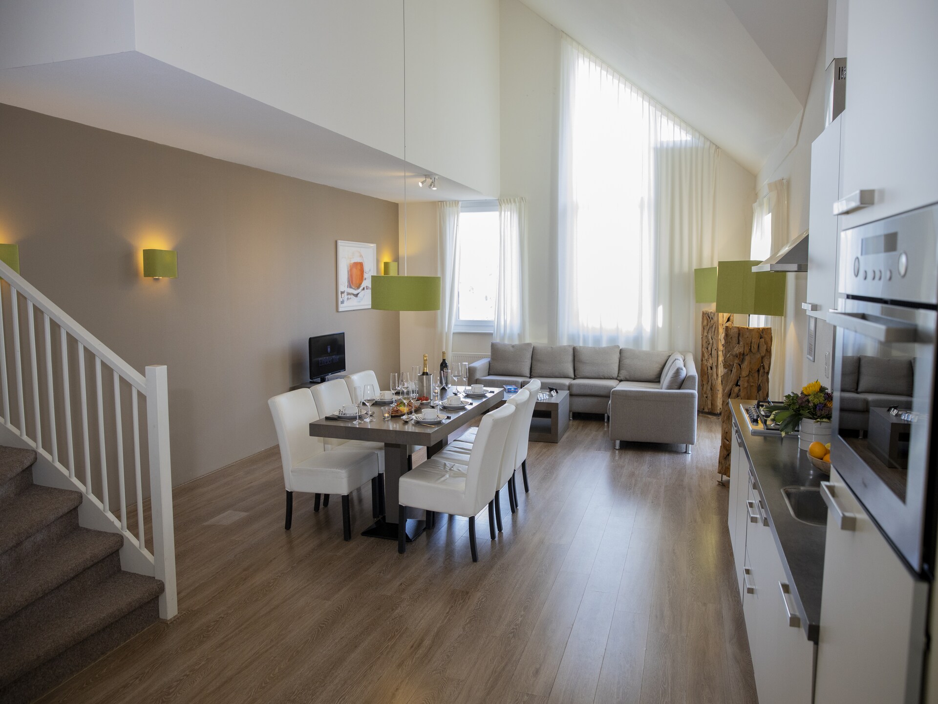 Penthouse-maisonette met privé wellness, sauna en zwembaden aan de Rursee - foto 10