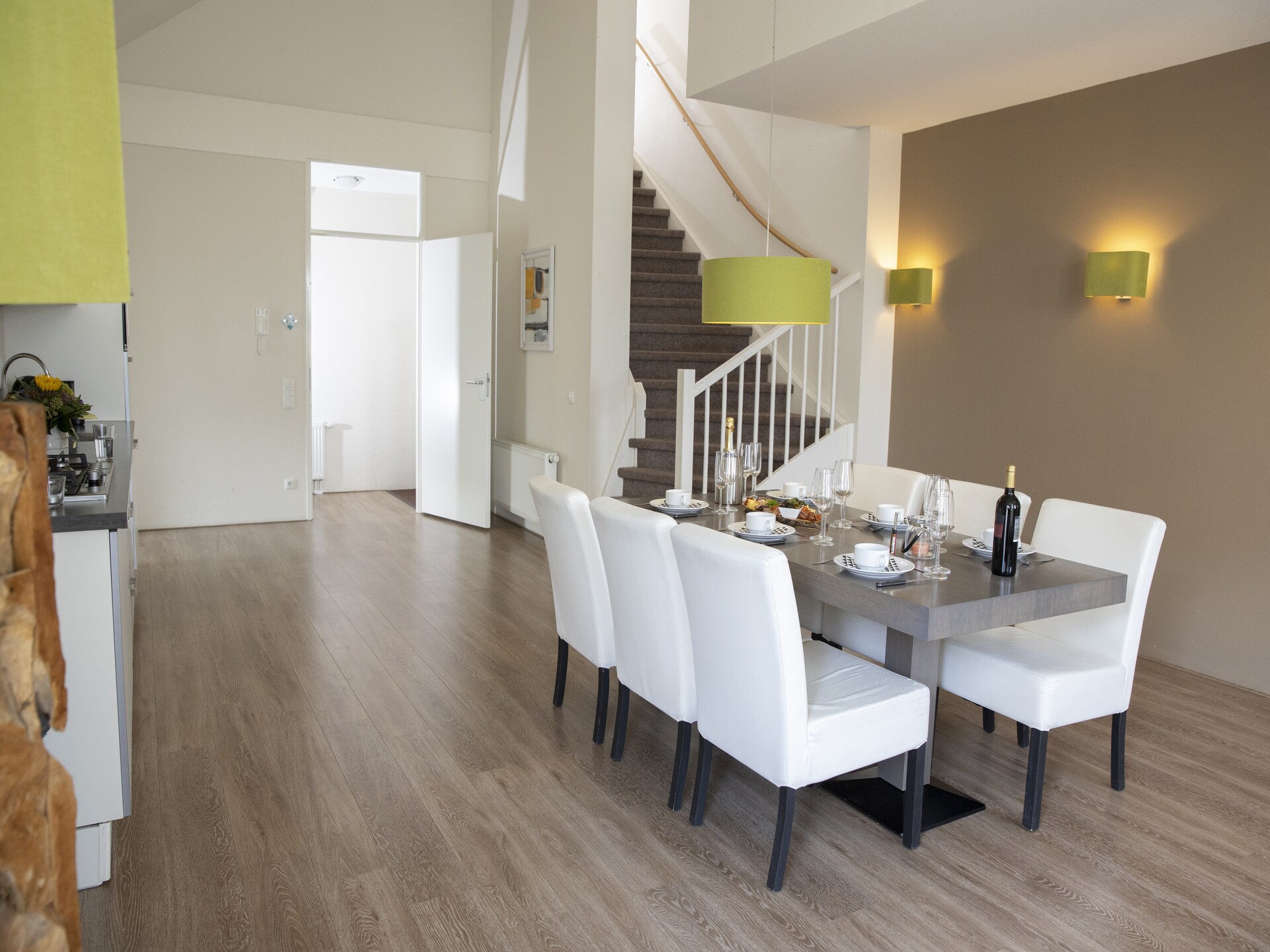 Penthouse-maisonette met privé wellness, sauna en zwembaden aan de Rursee - foto 4