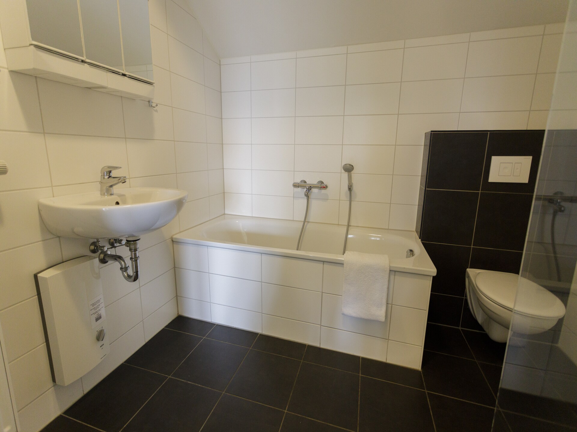 Penthouse voor 10 personen met privé-sauna en jacuzzi in Heimbach, Eifel - foto 17