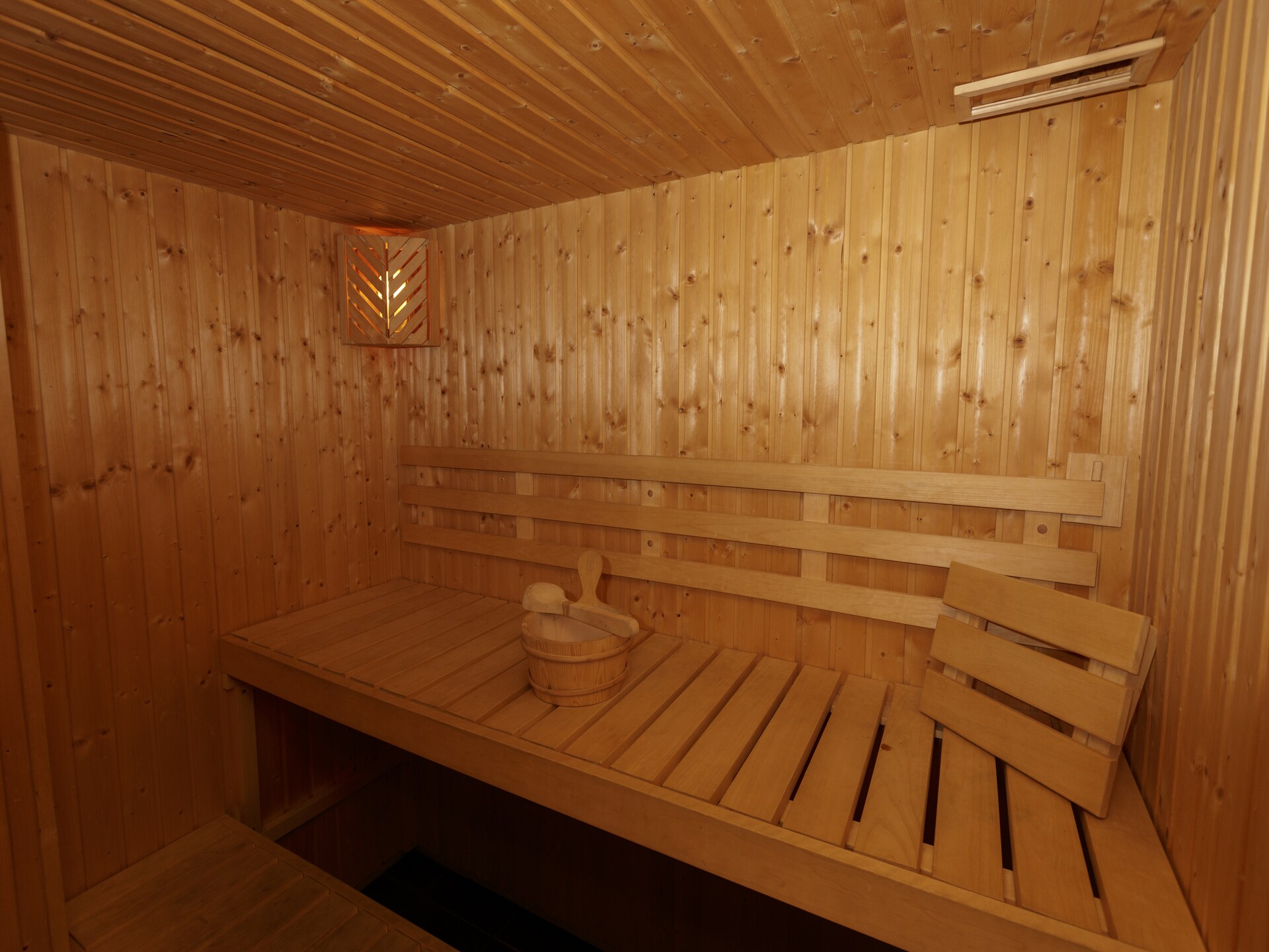 Ruime villa voor 8 in vakantiepark Eifeler Tor, Heimbach - foto 5