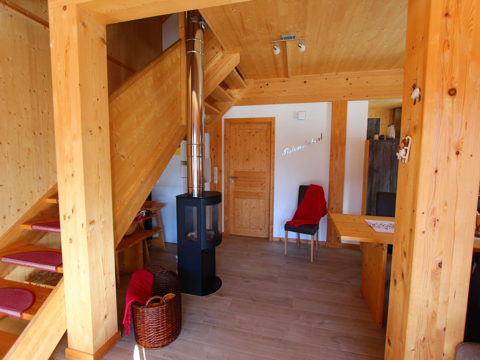 Aan de piste: Luxe chalet voor 8 personen in Hohentauern - foto 8