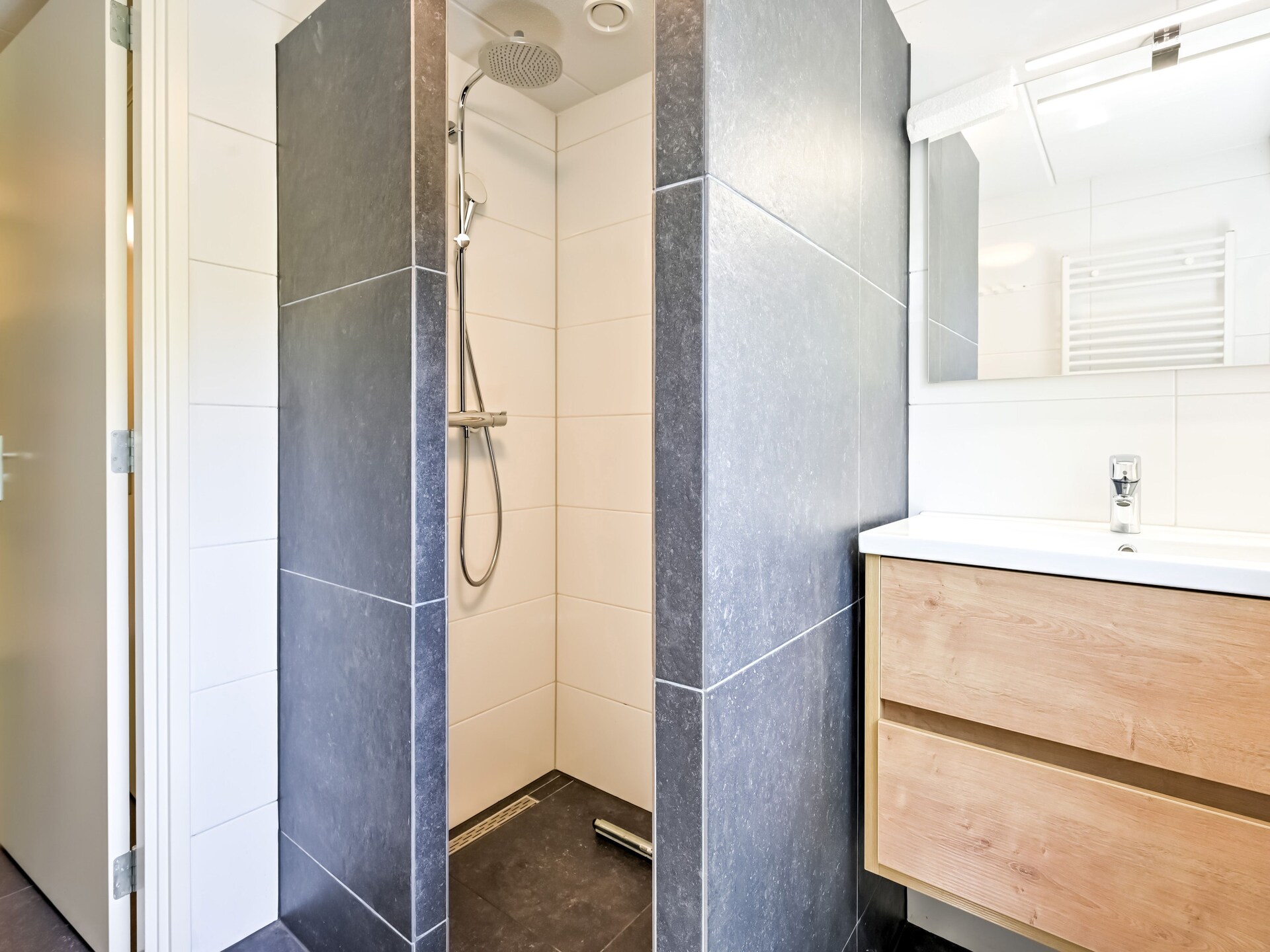 Vrijstaand wellnesshuis met boszicht en privé spa in Twente - foto 22