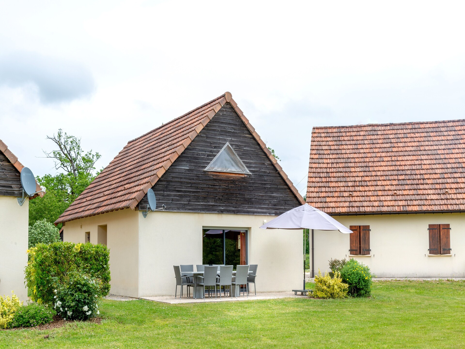 8-persoons vakantiehuis Le Lac Bleu in Lacapelle-Marival - foto 2