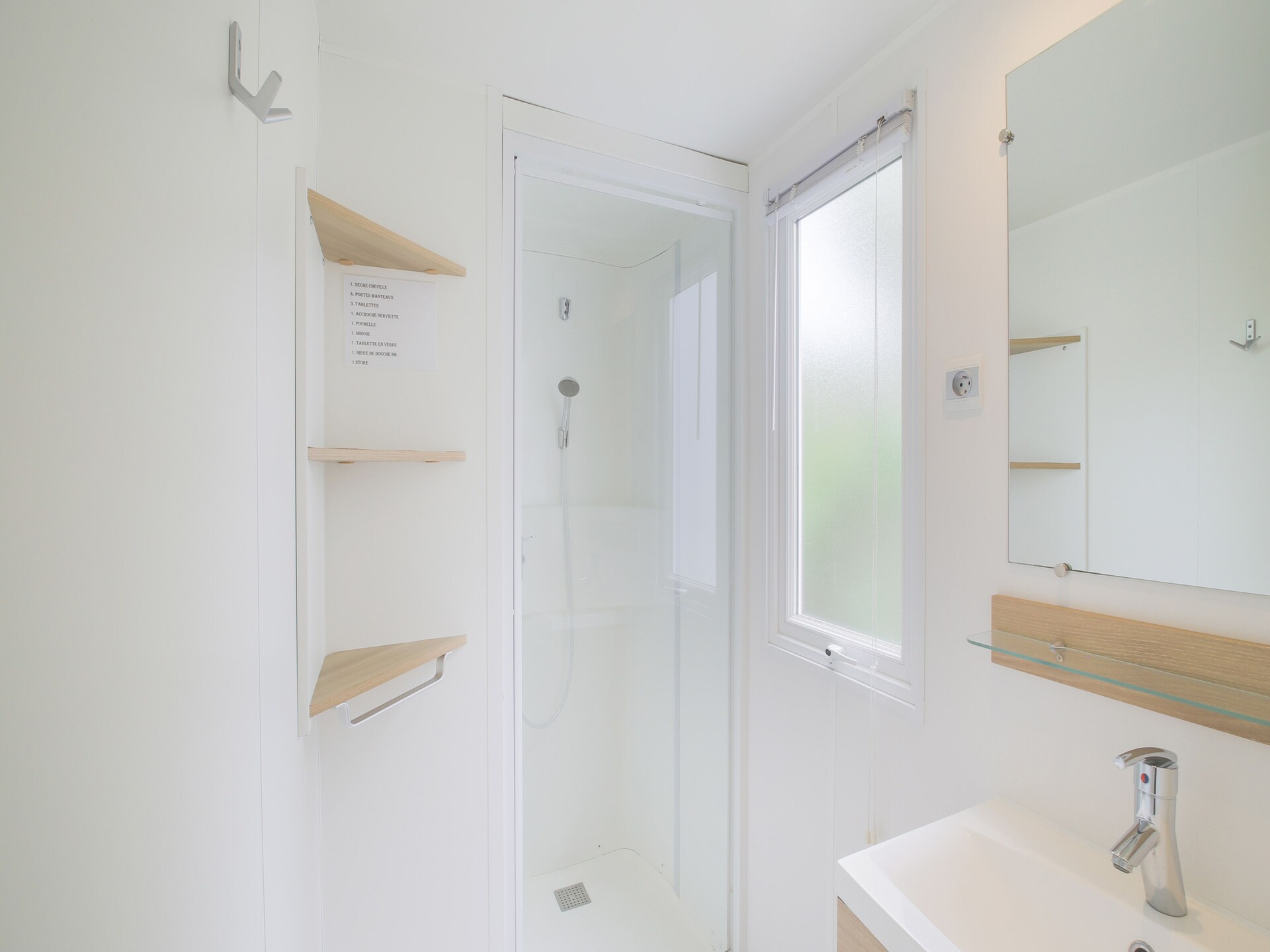 Op 1,5 km van het strand: Comfortabel chalet in Saint Jean de Monts - foto 13