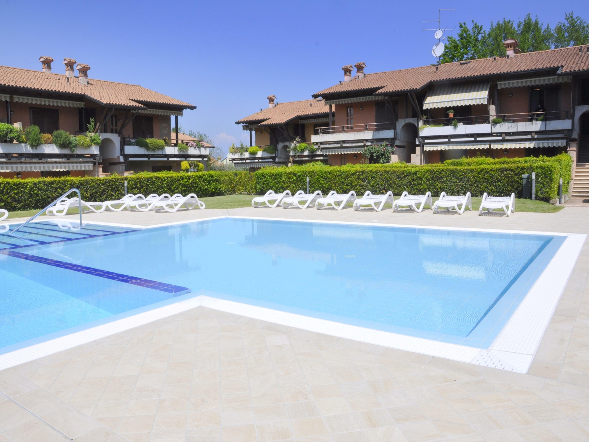 Op 500 m van het meer: sfeervol vakantiehuis in Lazise · 3 pers. - foto 10